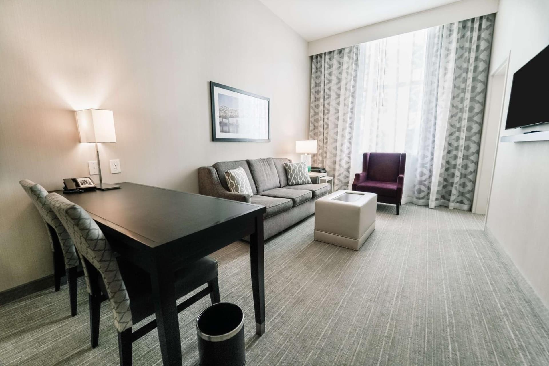 Embassy Suites Louisville Downtown gallery photo in Louisville, KY — image 106