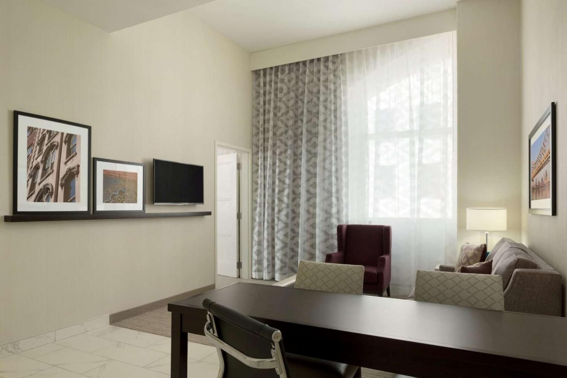 Embassy Suites Louisville Downtown gallery photo in Louisville, KY — image 97
