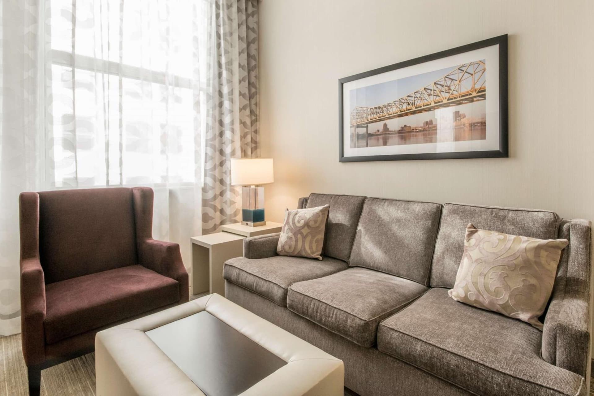 Embassy Suites Louisville Downtown gallery photo in Louisville, KY — image 70