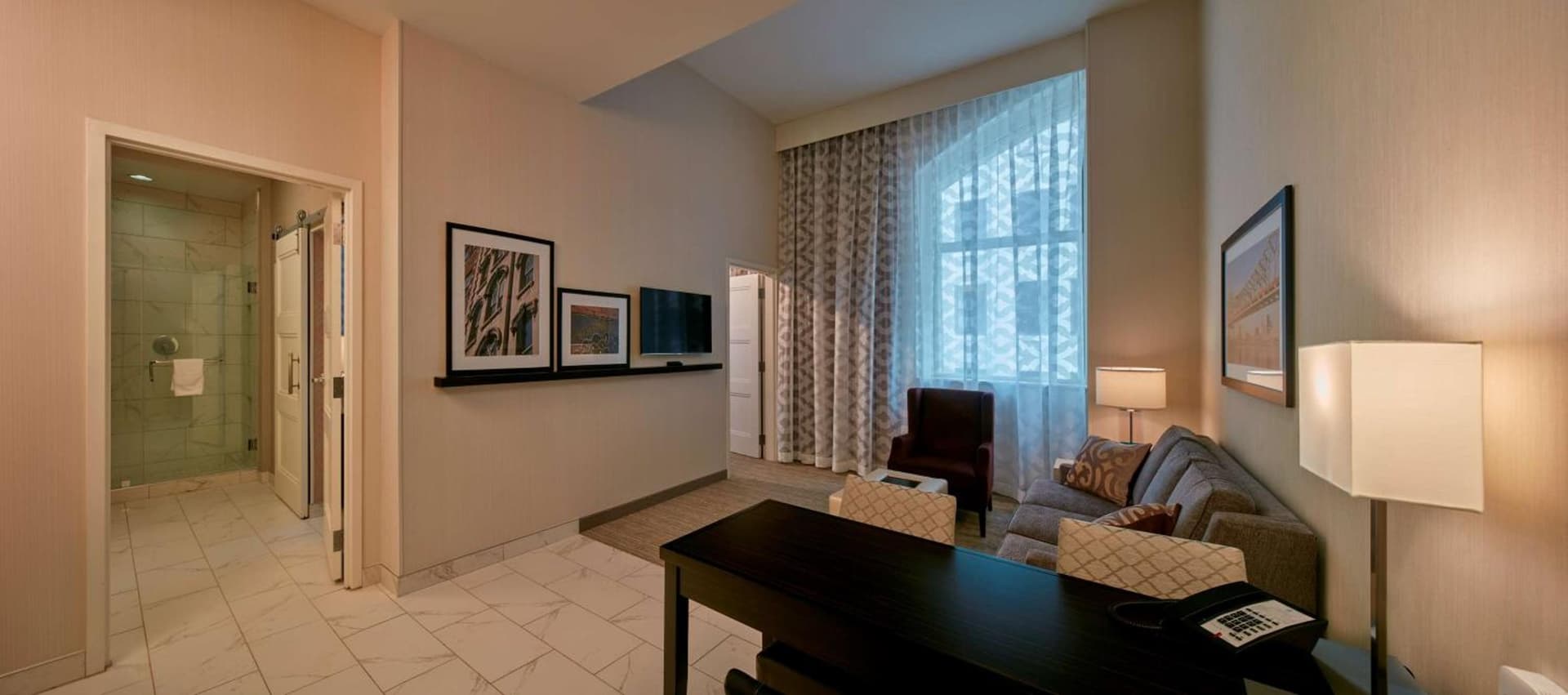 Embassy Suites Louisville Downtown gallery photo in Louisville, KY — image 14