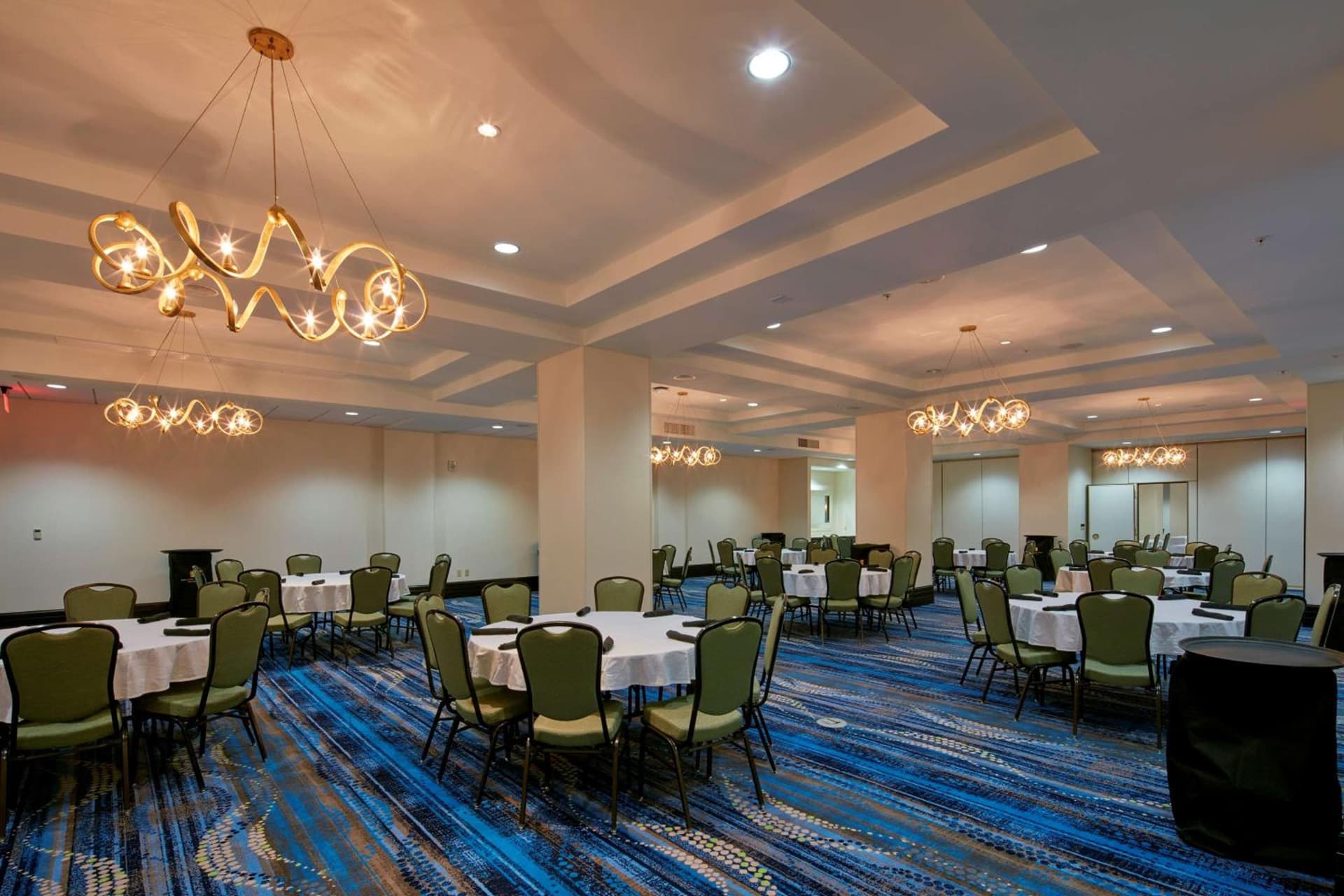 Embassy Suites Louisville Downtown gallery photo in Louisville, KY — image 91