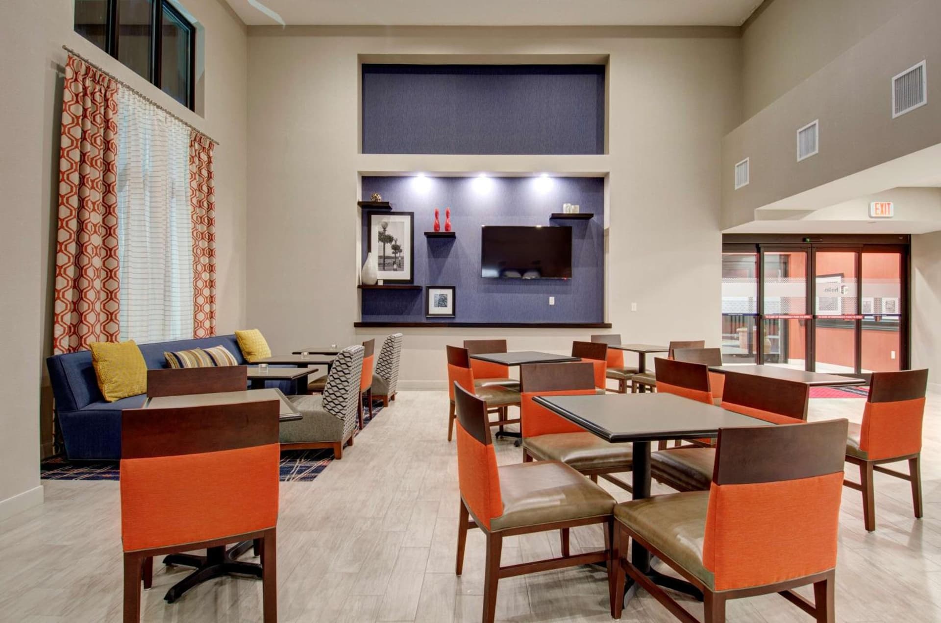 Hampton Inn & Suites Springfield Downtown gallery photo in Springfield, MA — image 12