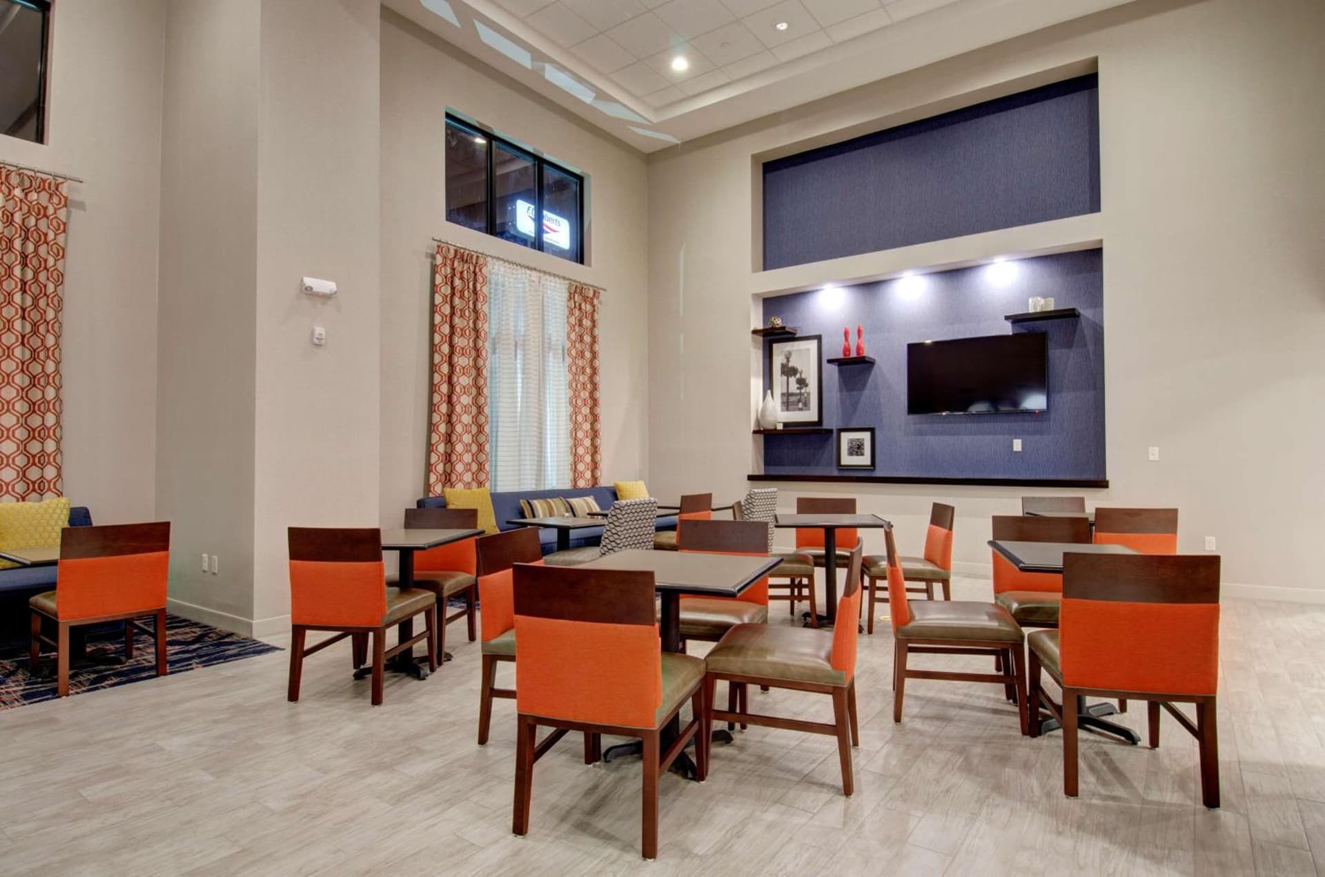 Hampton Inn & Suites Springfield Downtown gallery photo in Springfield, MA — image 14