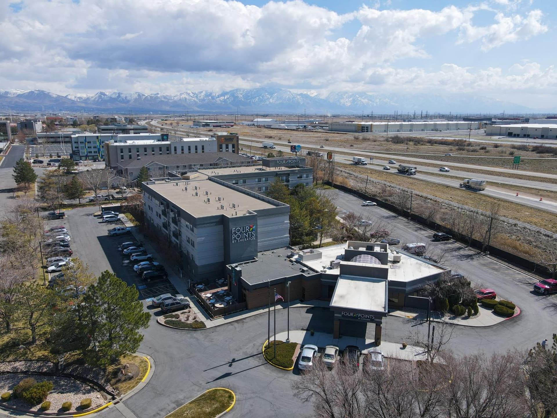 Four Points by Sheraton Salt Lake City Airport featured exterior or lobby in Salt Lake City, UT — similar hotel