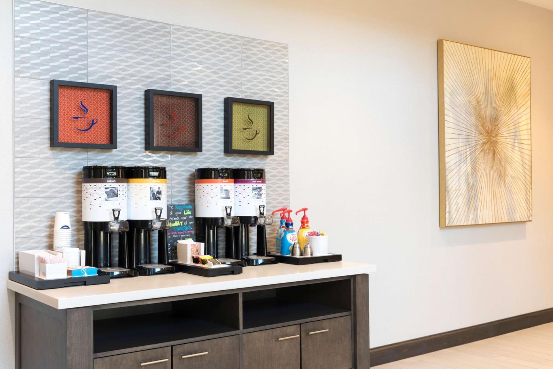 Hampton Inn & Suites Indianapolis-Keystone, IN property views in Indianapolis, IN — gallery photo 3