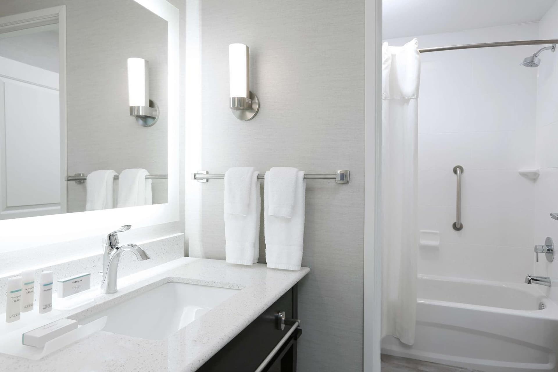 Homewood Suites By Hilton West Fargo/Sanford Medical Center gallery photo in Fargo, ND — image 19