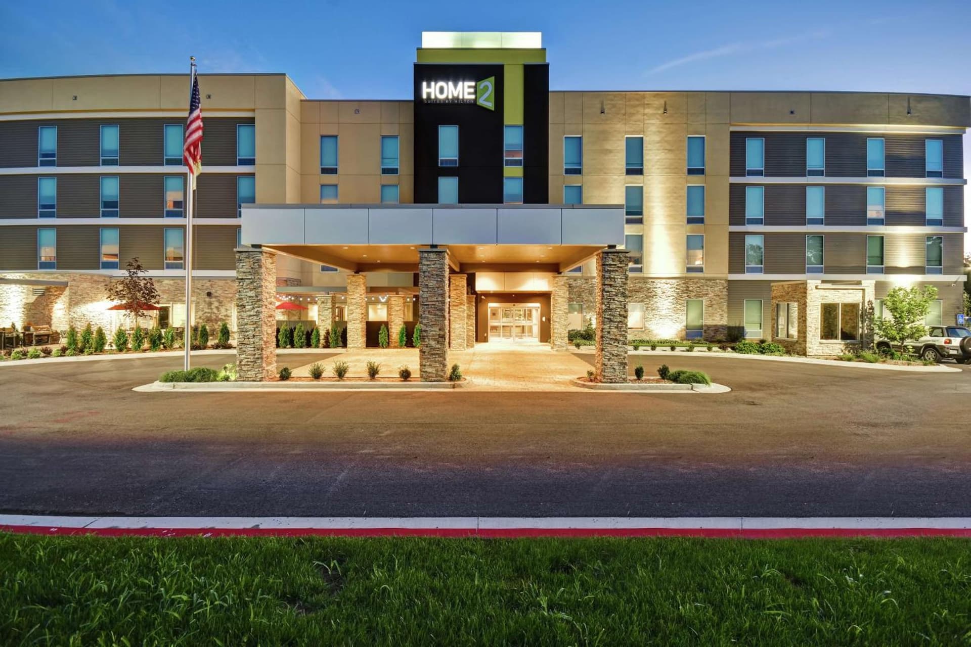Home2 Suites by Hilton Springfield North interior in Springfield, MO — gallery photo 2