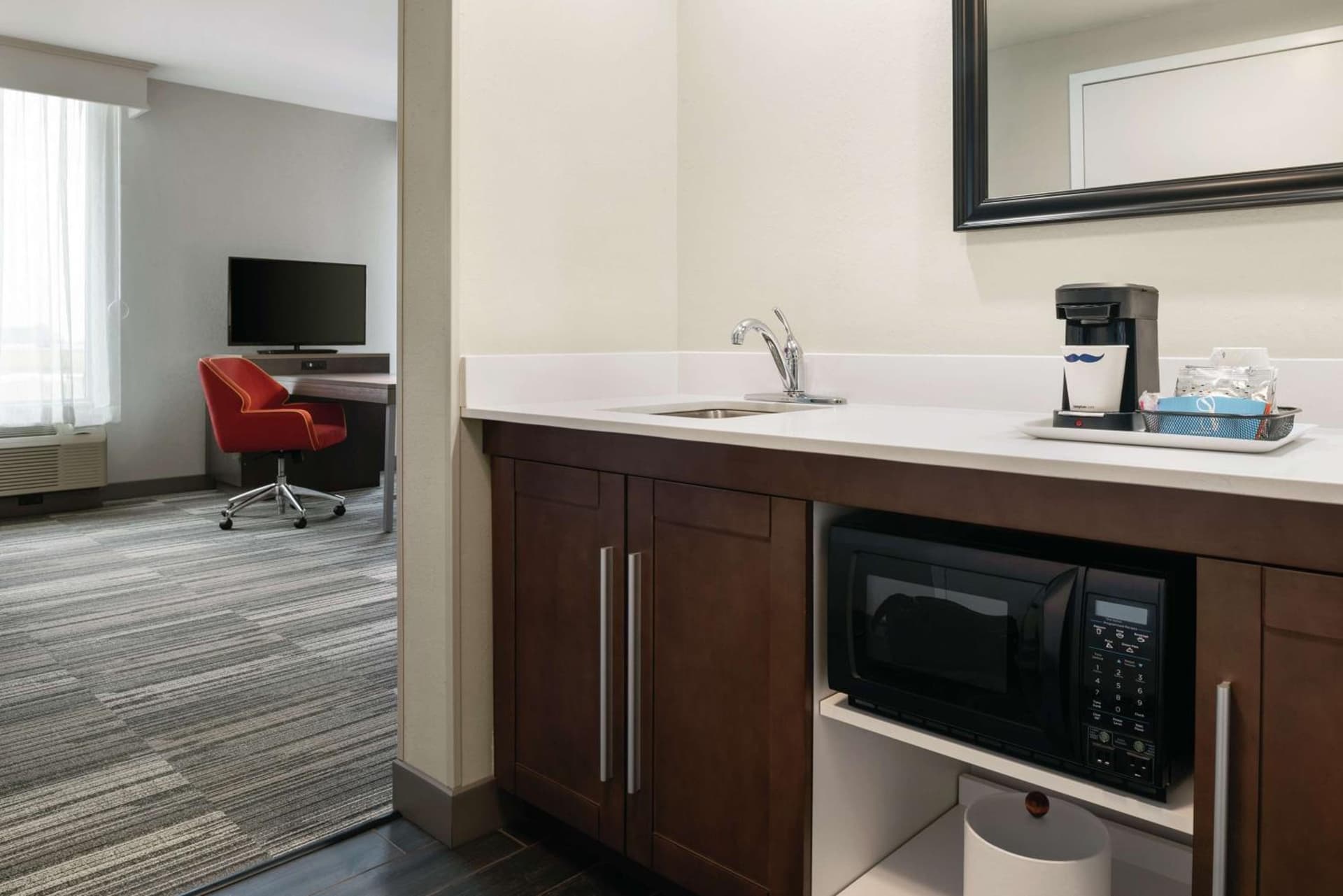 Hampton Inn Champaign Southwest gallery photo in Champaign, IL — image 23