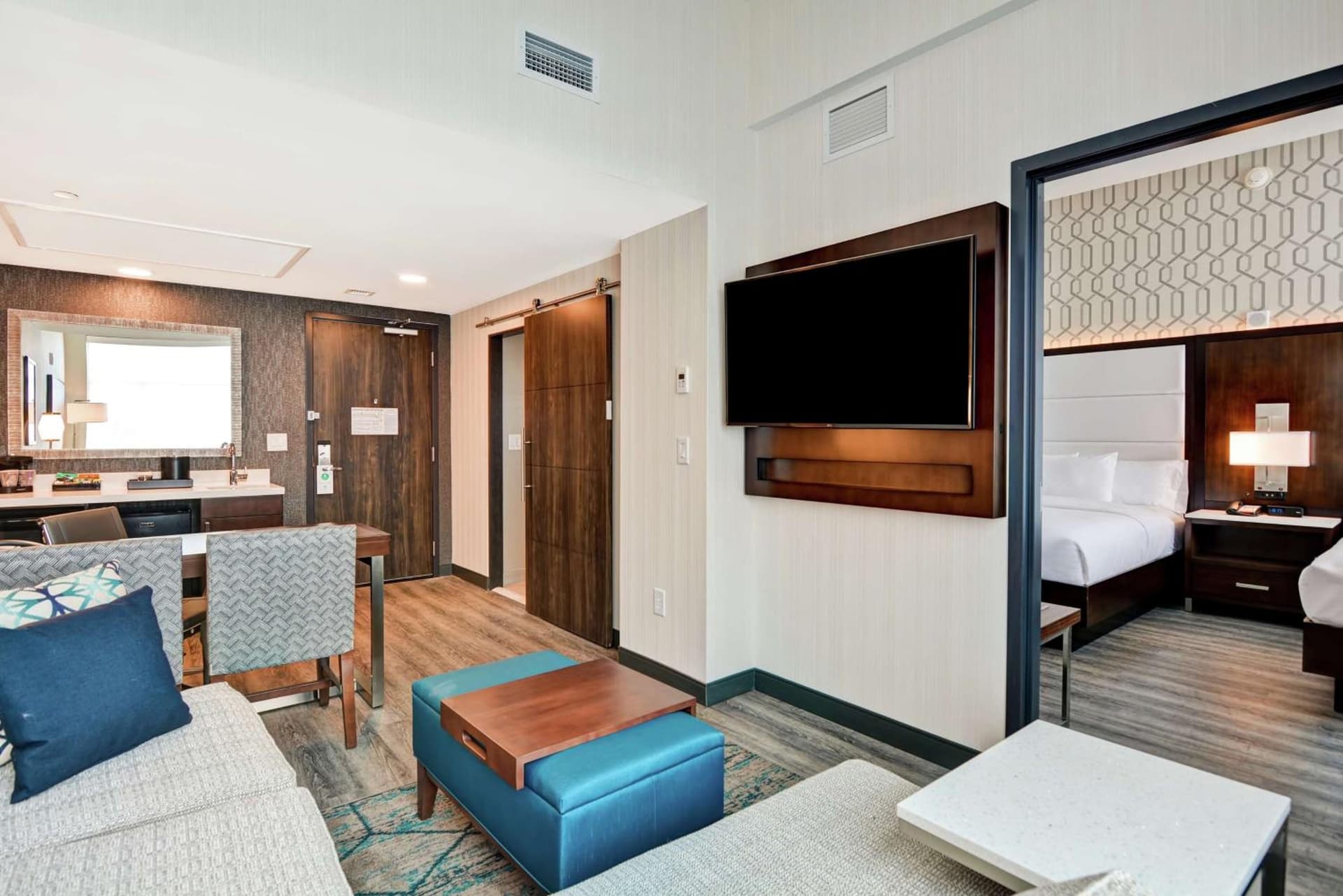Embassy Suites By Hilton Plainfield Indianapolis Airport gallery photo in Plainfield, IN — image 27
