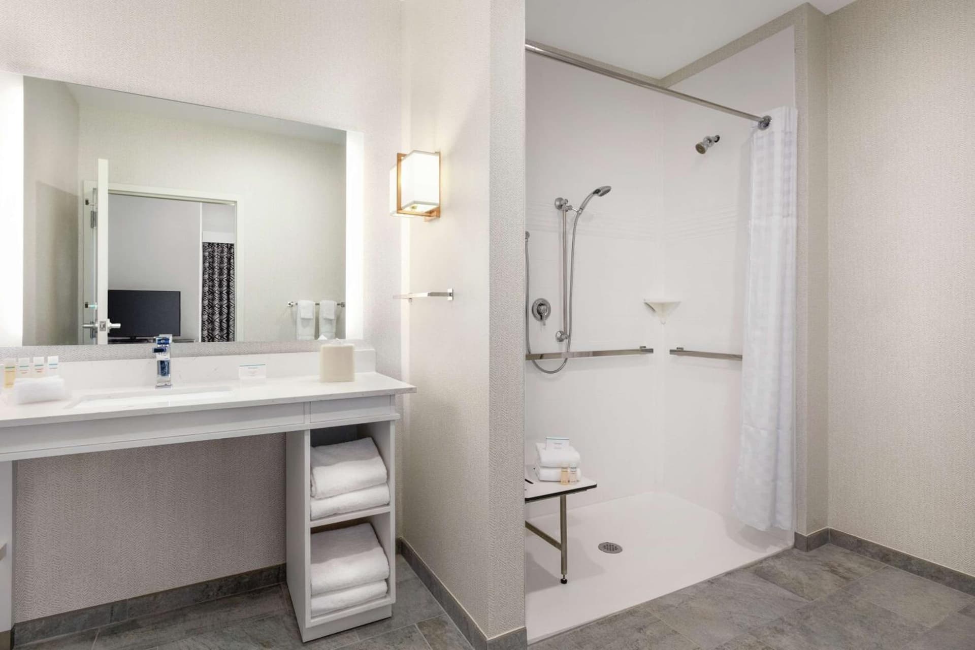 Homewood Suites By Hilton Horsham Willow Grove gallery photo in Horsham, PA — image 38
