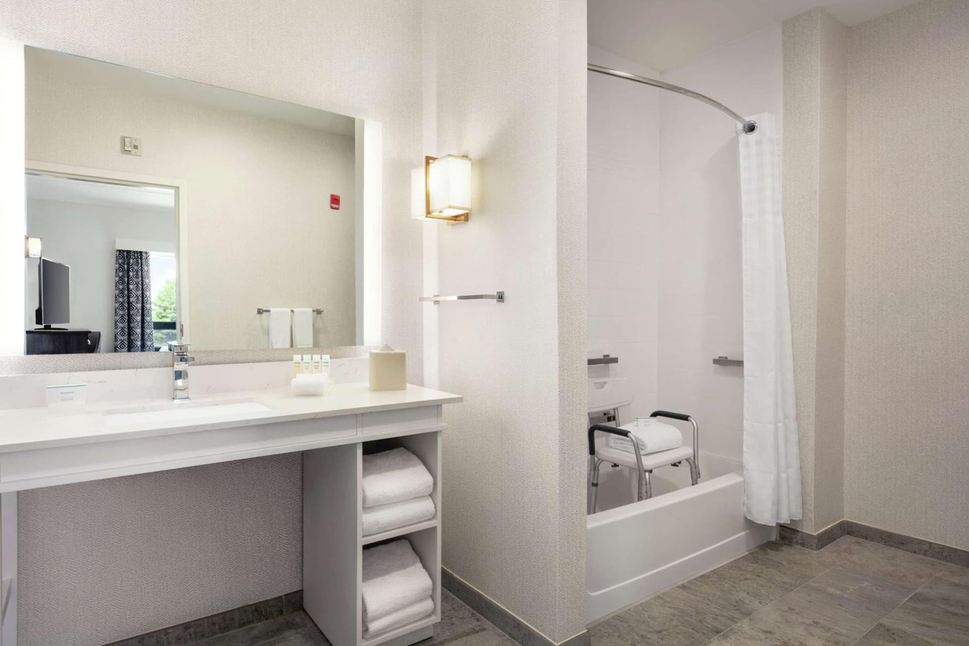 Homewood Suites By Hilton Horsham Willow Grove gallery photo in Horsham, PA — image 13