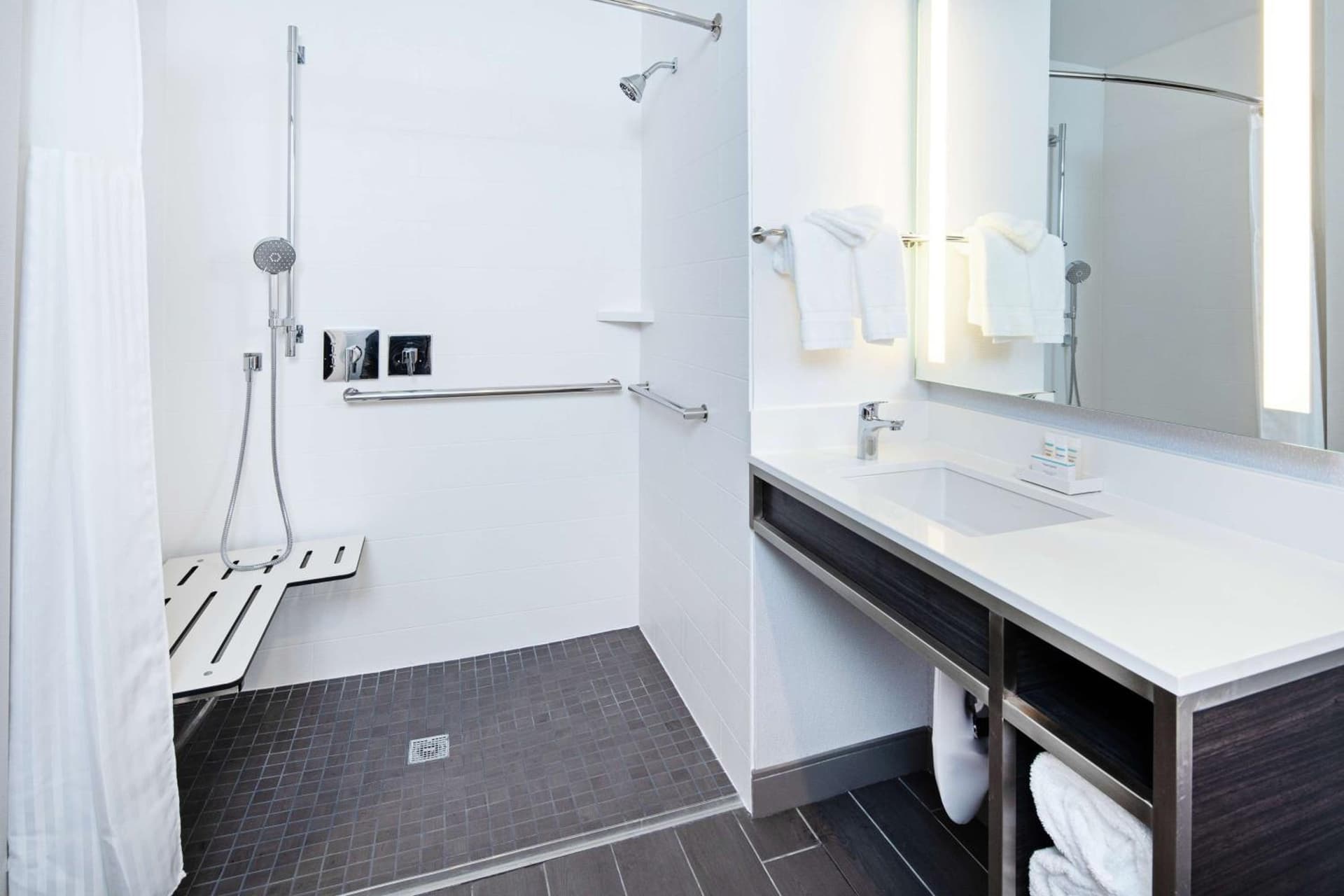 Hilton Garden Inn Irvine Spectrum Lake Forest gallery photo in Lake Forest, CA — image 33