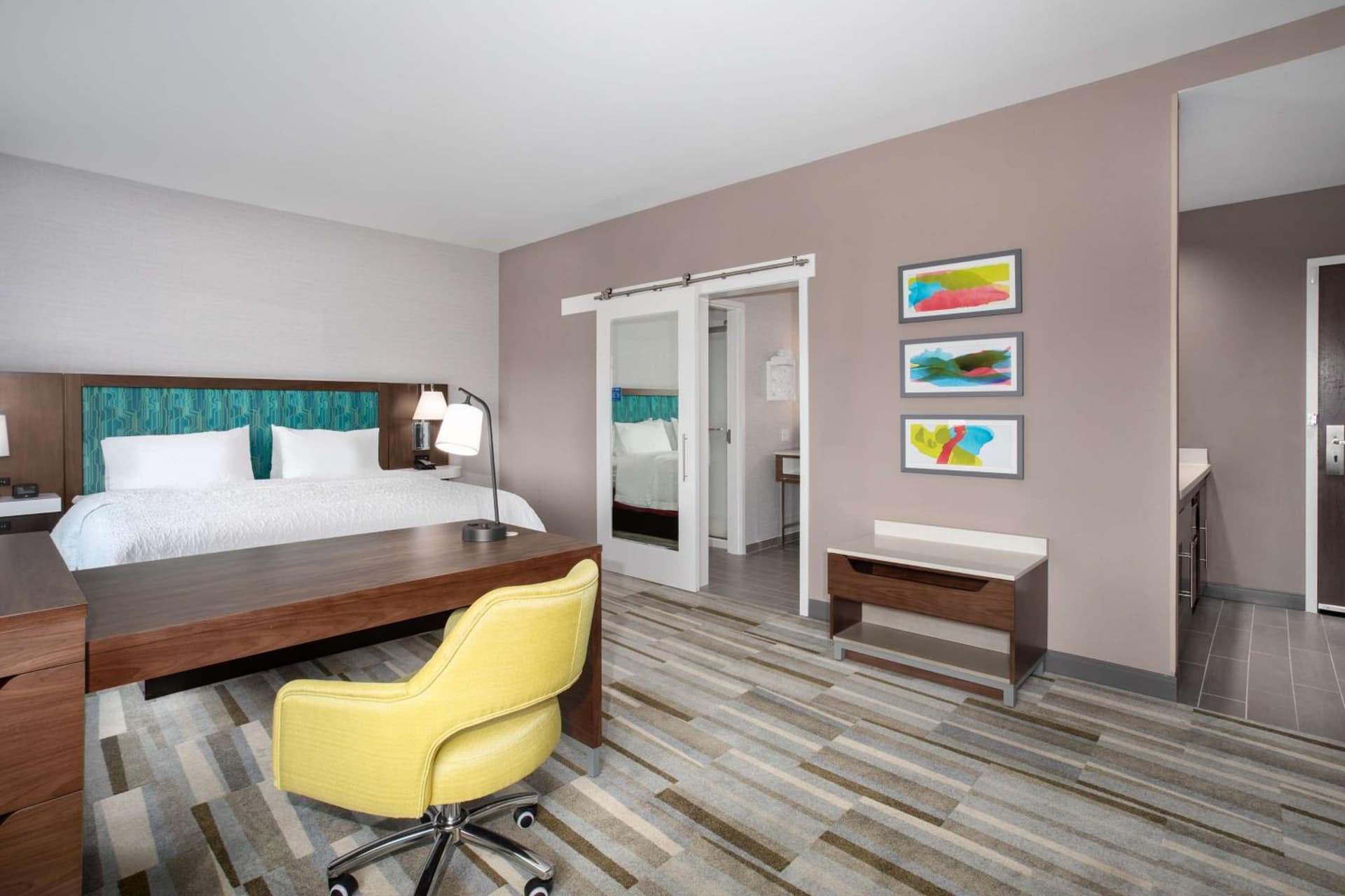 Hampton Inn & Suites Watsonville gallery photo in Watsonville, CA — image 9