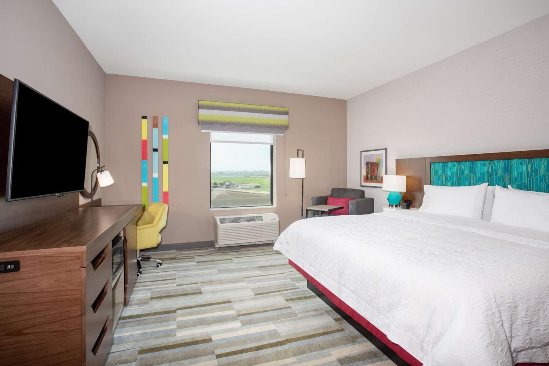 Hampton Inn & Suites Watsonville gallery photo in Watsonville, CA — image 4
