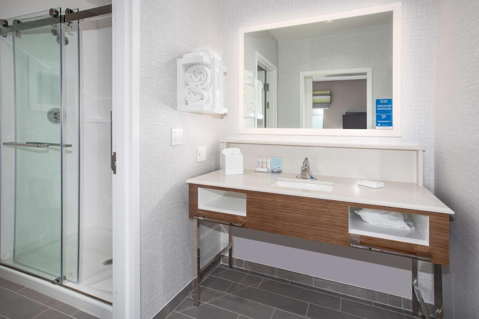 Hampton Inn & Suites Watsonville gallery photo in Watsonville, CA — image 8