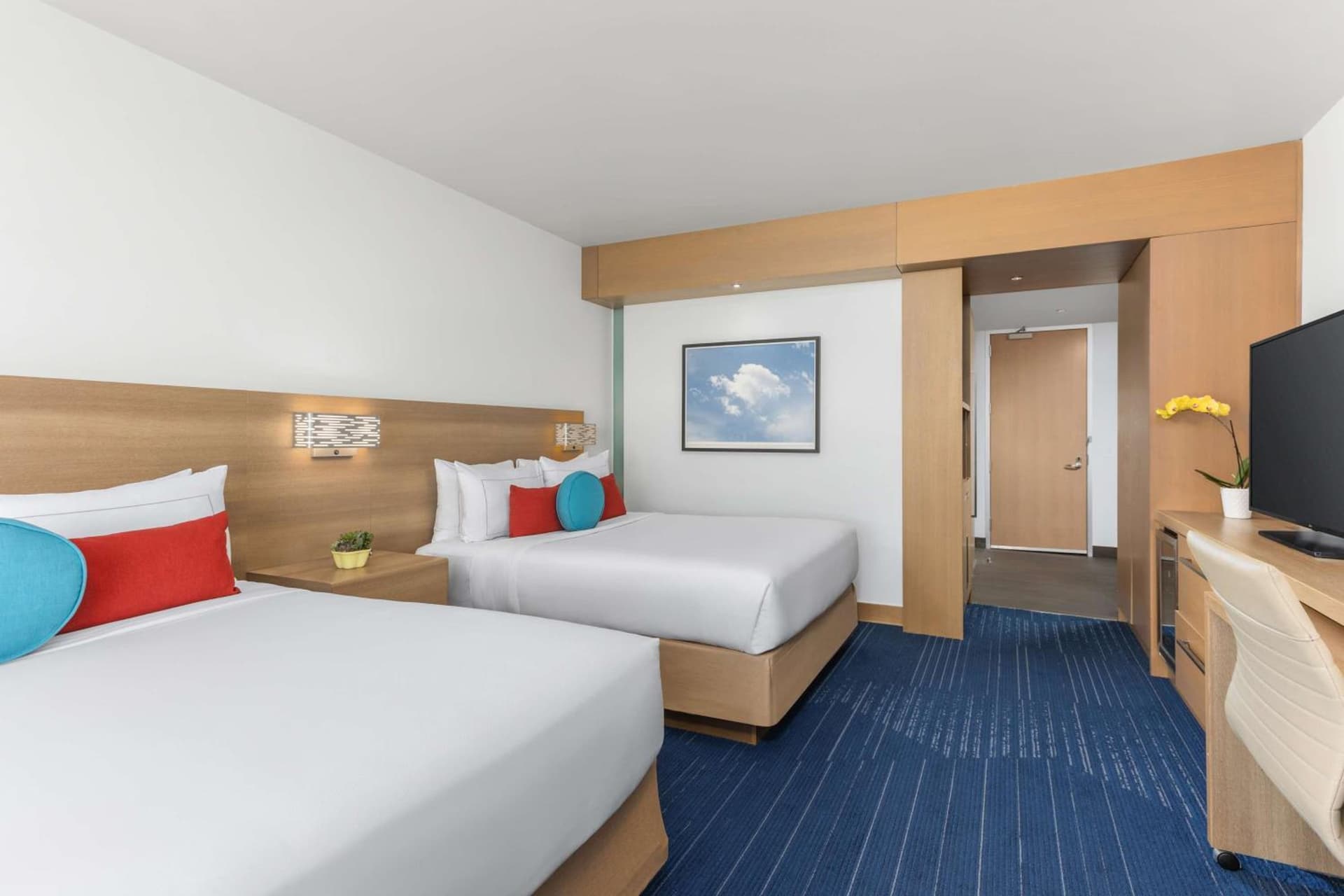The Art Hotel Denver, Curio Collection by Hilton gallery photo in Denver, CO — image 79