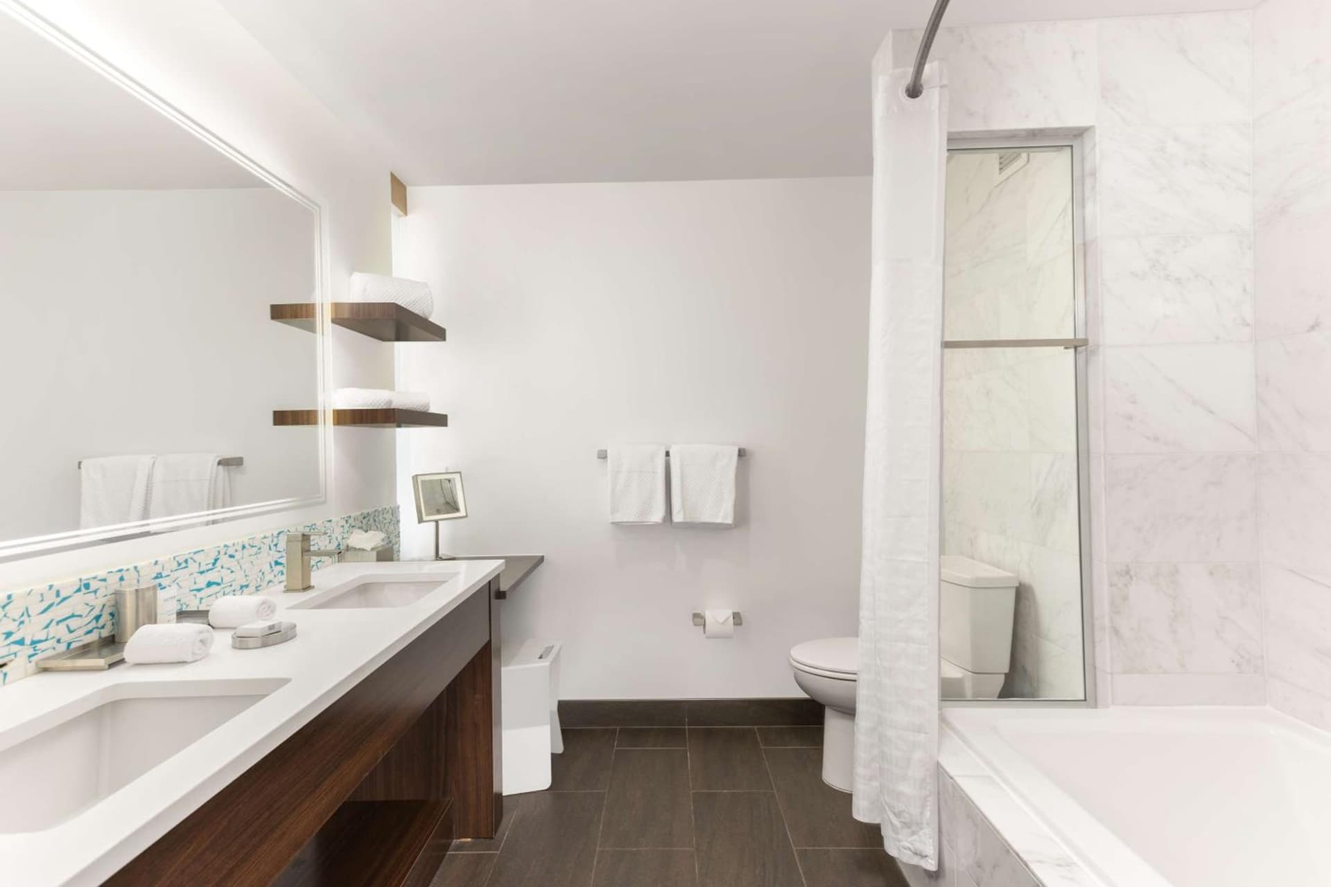 The Art Hotel Denver, Curio Collection by Hilton gallery photo in Denver, CO — image 46