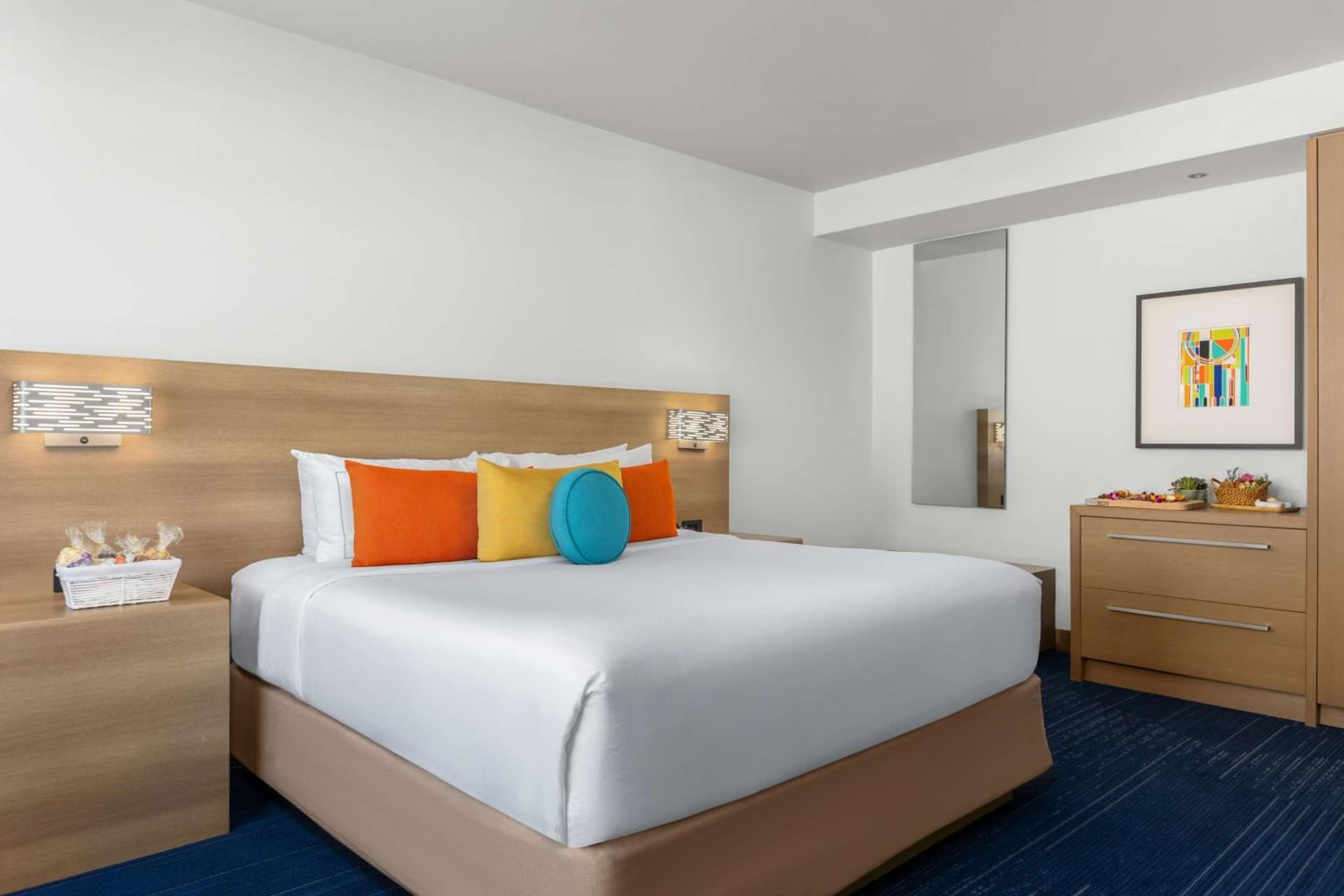 The Art Hotel Denver, Curio Collection by Hilton gallery photo in Denver, CO — image 21