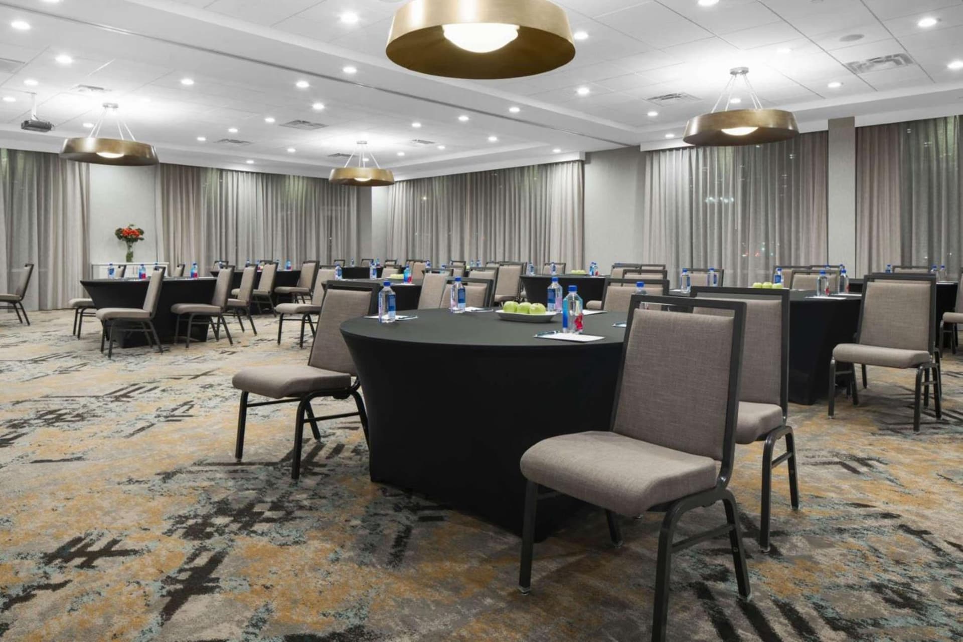 Homewood Suites by Hilton DFW Airport South, TX gallery photo in Fort Worth, TX — image 4