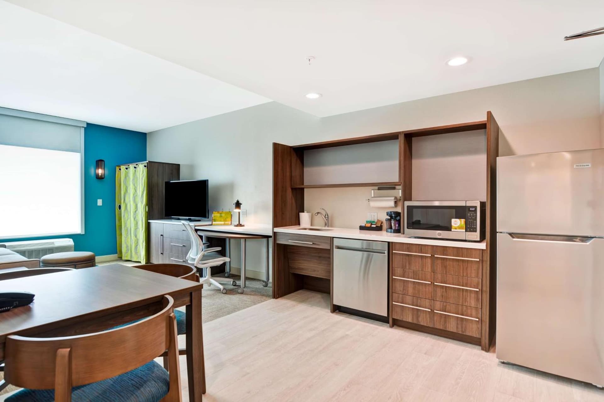 Home2 Suites By Hilton Bloomington Normal interior in Normal, IL — gallery photo 2