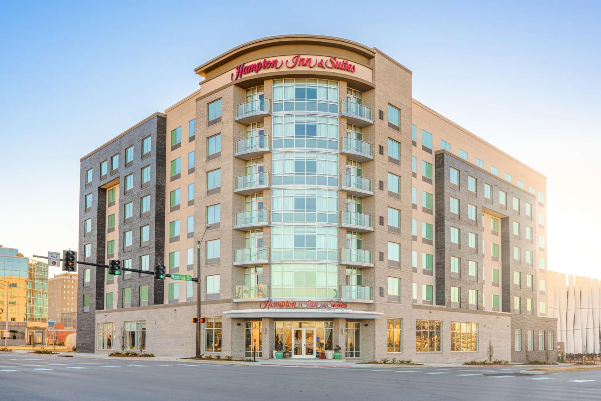 Hampton Inn & Suites Huntsville Downtown, Al interior in Huntsville, AL — gallery photo 2