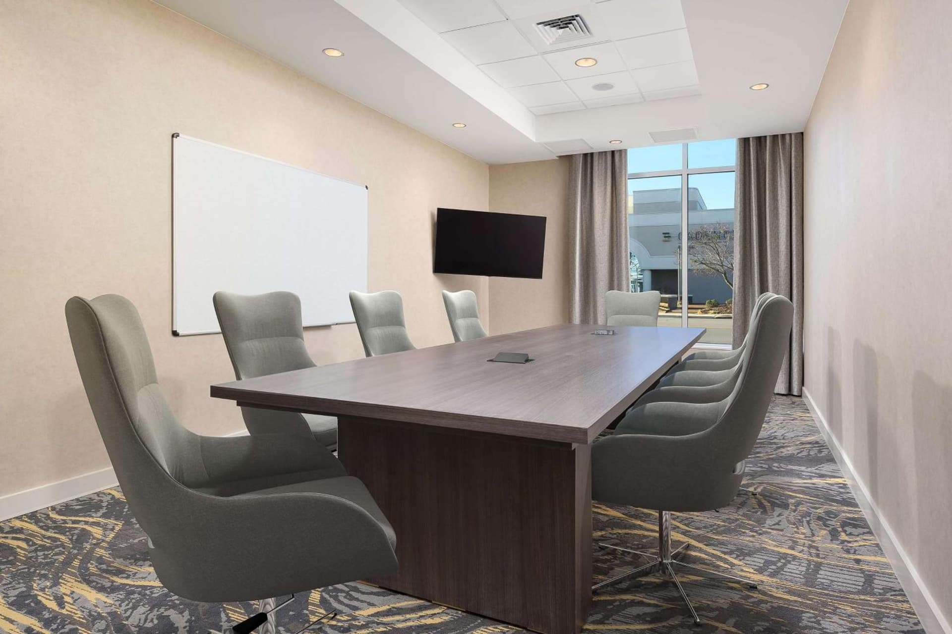 Hampton Inn & Suites Huntsville Downtown, Al interior in Huntsville, AL — gallery photo 2