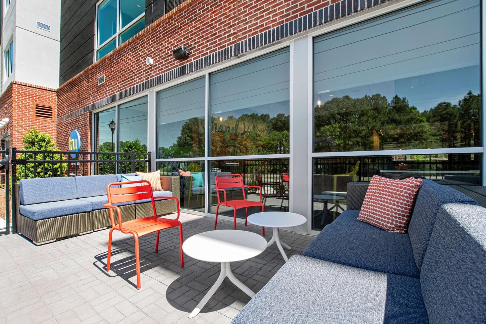 Tru By Hilton Chapel Hill interior in Chapel Hill, NC — gallery photo 2