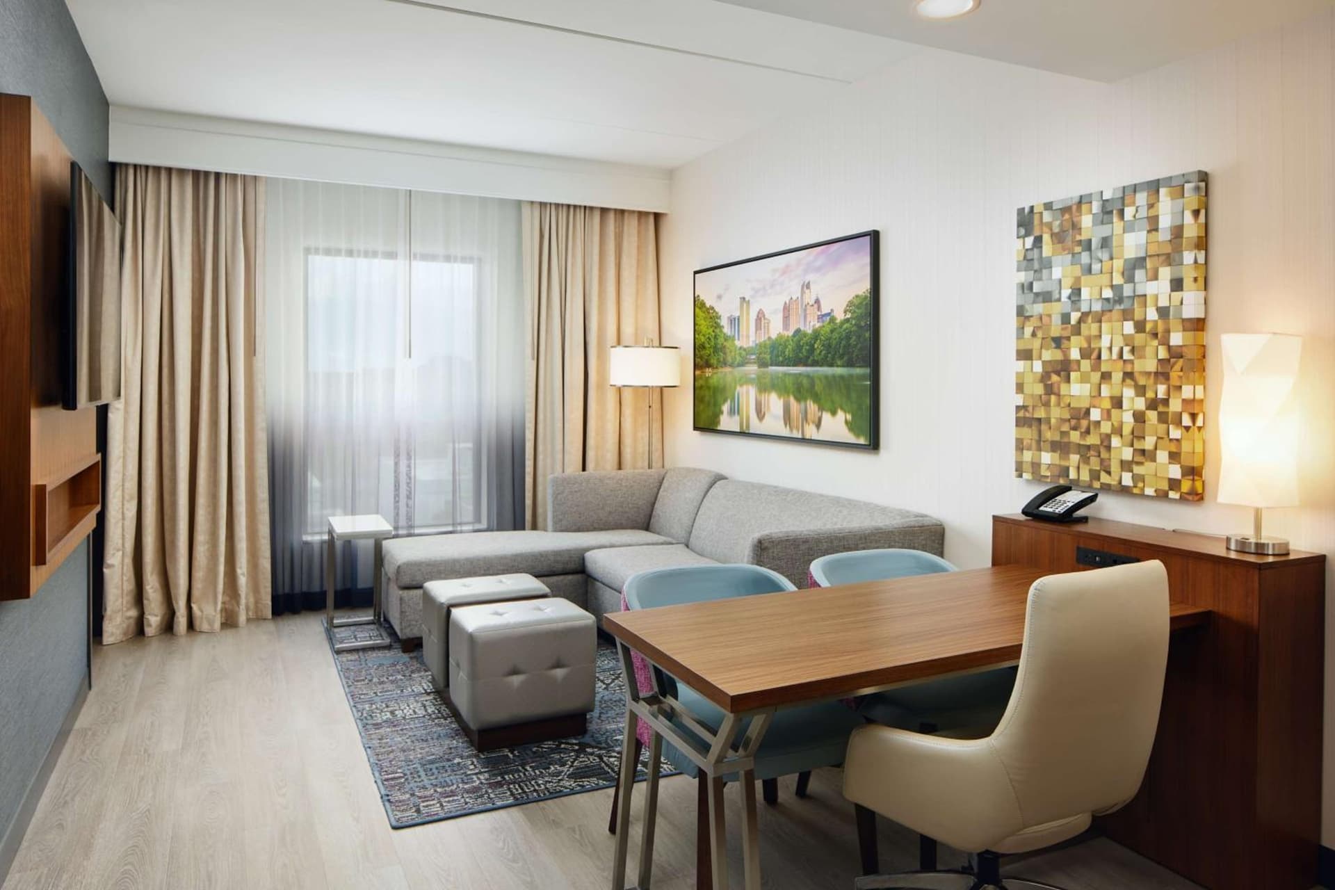 Embassy Suites By Hilton Atlanta Airport North gallery photo in Atlanta, GA — image 43