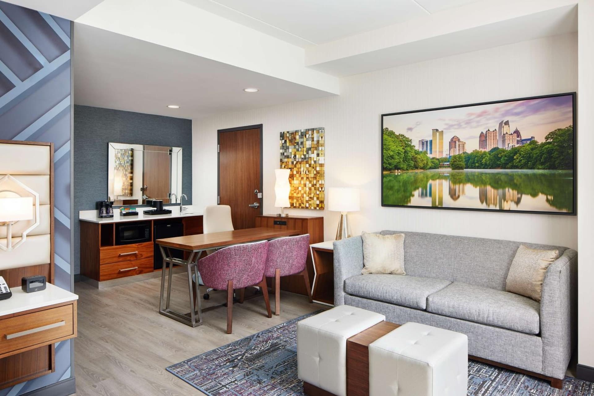 Embassy Suites By Hilton Atlanta Airport North gallery photo in Atlanta, GA — image 20
