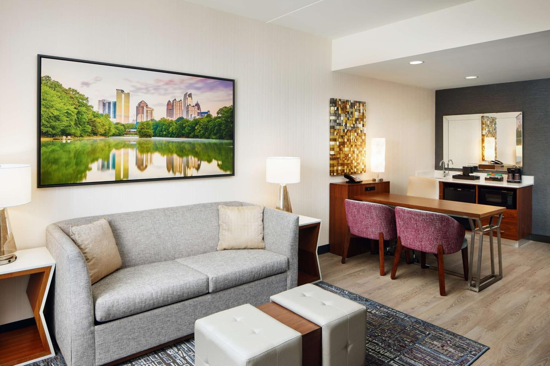 Embassy Suites By Hilton Atlanta Airport North gallery photo in Atlanta, GA — image 11