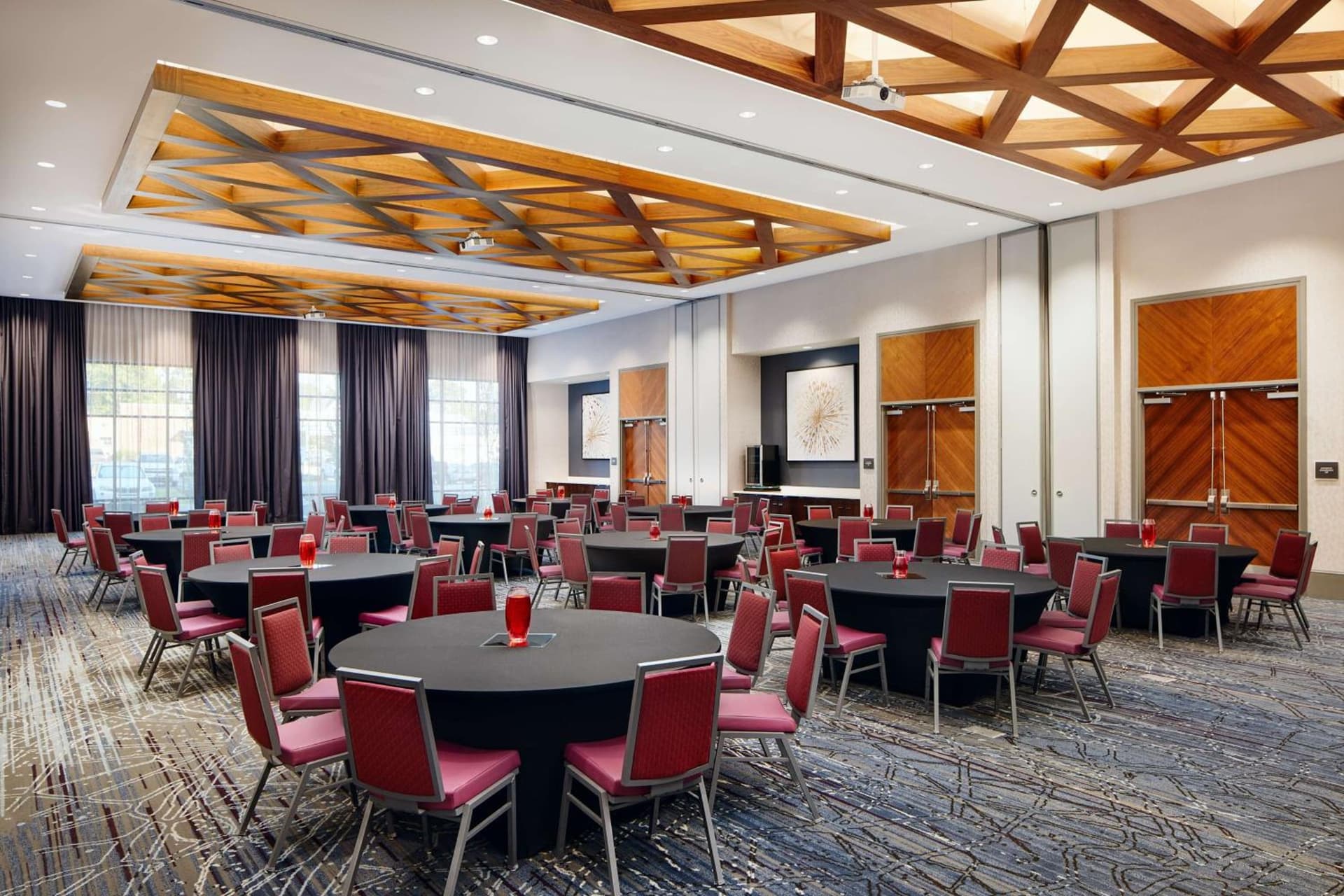 Embassy Suites By Hilton Atlanta Airport North gallery photo in Atlanta, GA — image 42