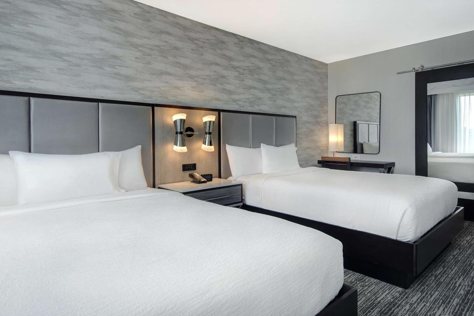 Embassy Suites By Hilton Alpharetta Halcyon gallery photo in Alpharetta, GA — image 22