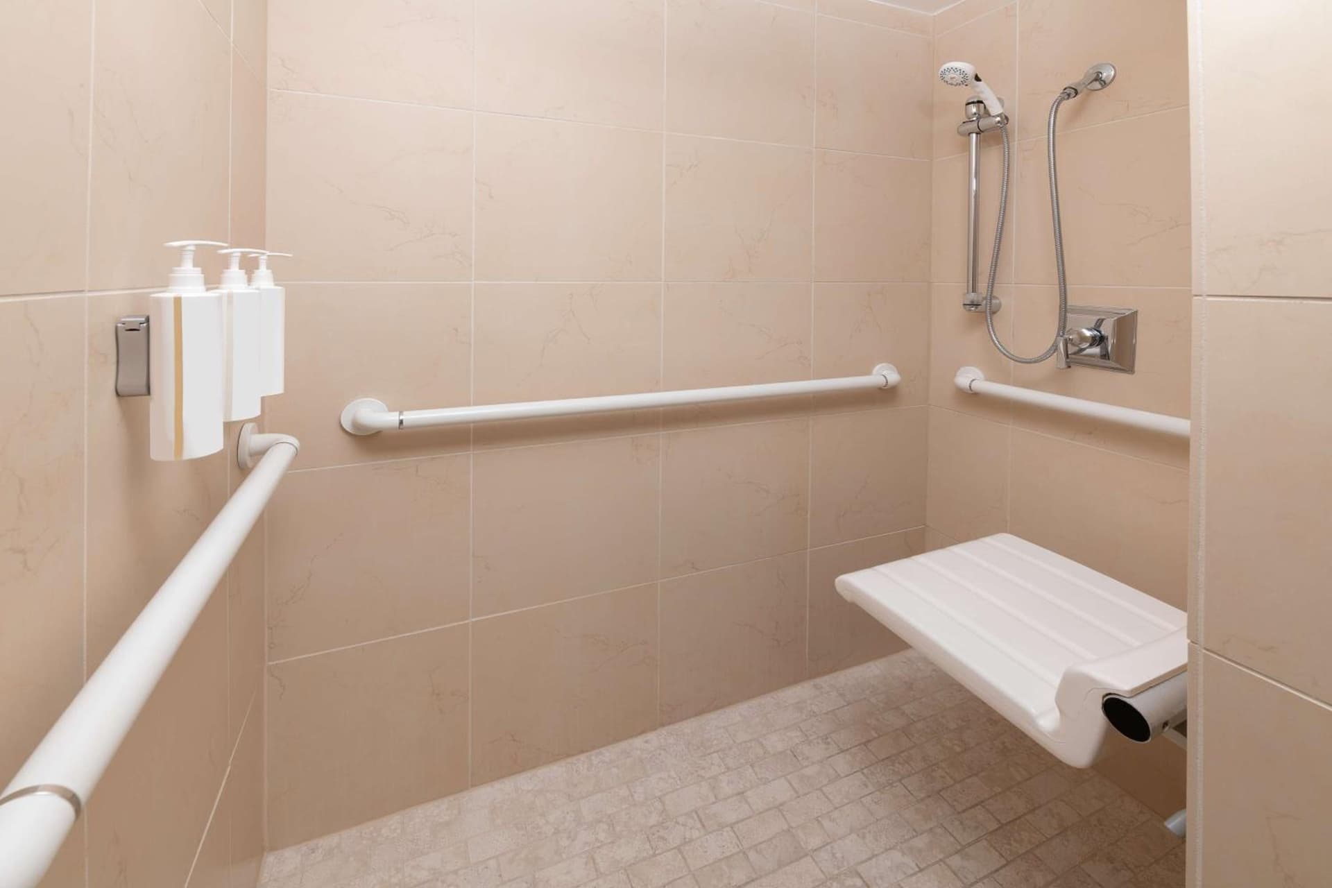 Embassy Suites by Hilton Bethesda Washington DC gallery photo in Bethesda, MD — image 24