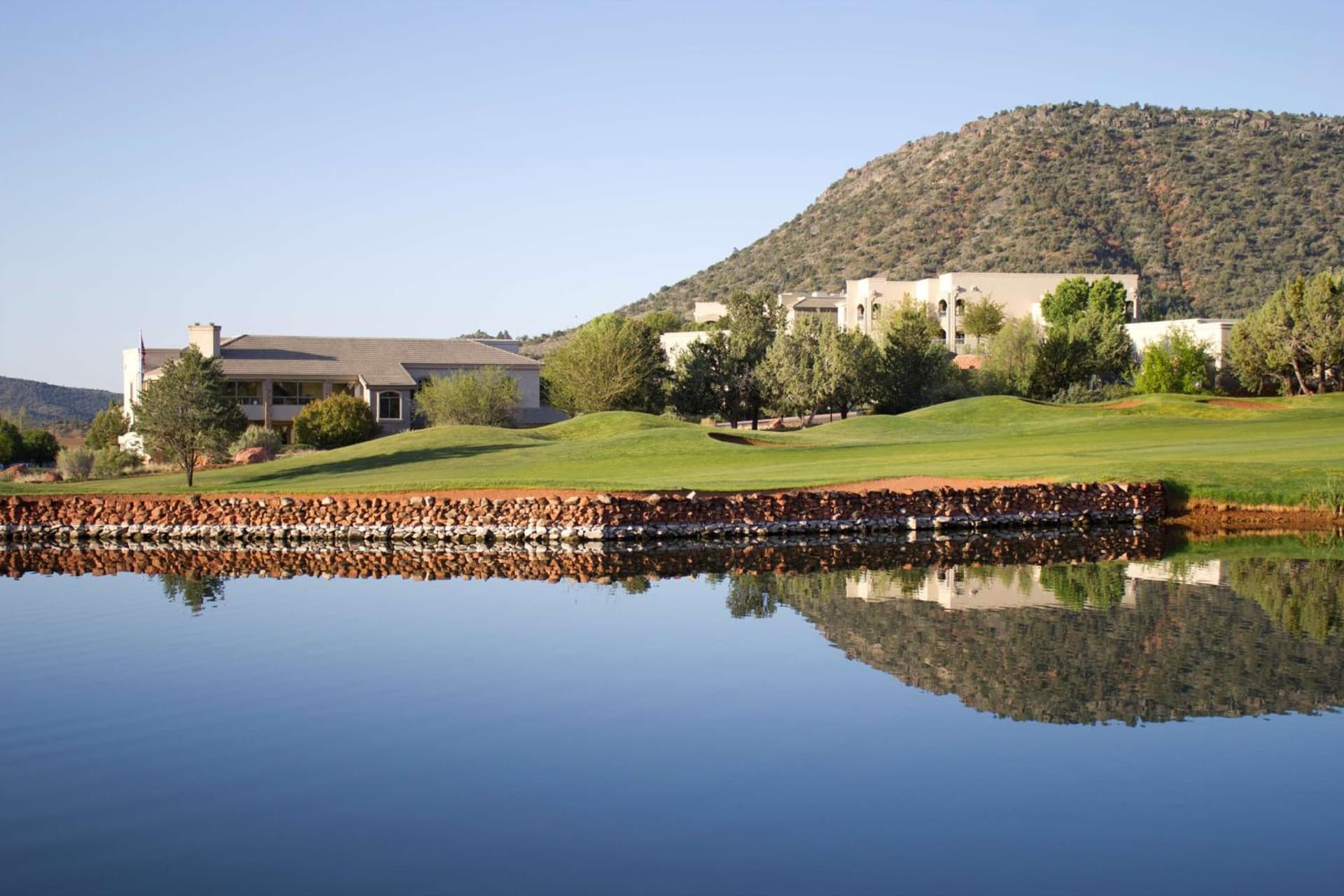 Hilton Vacation Club Ridge on Sedona property views in Sedona, AZ — gallery photo 3