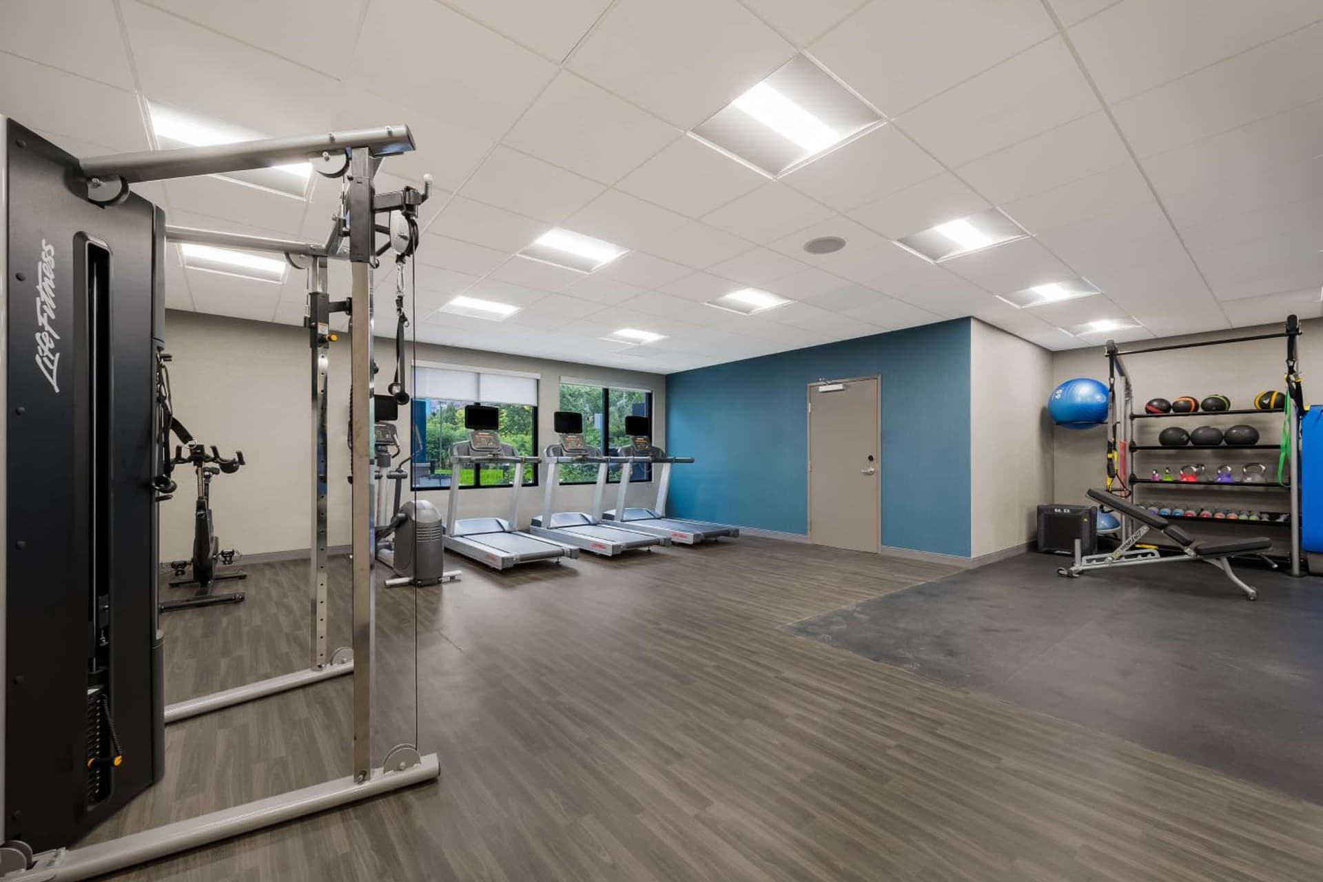 Hampton Inn by Hilton Detroit Southfield gallery photo in Southfield, MI — image 35