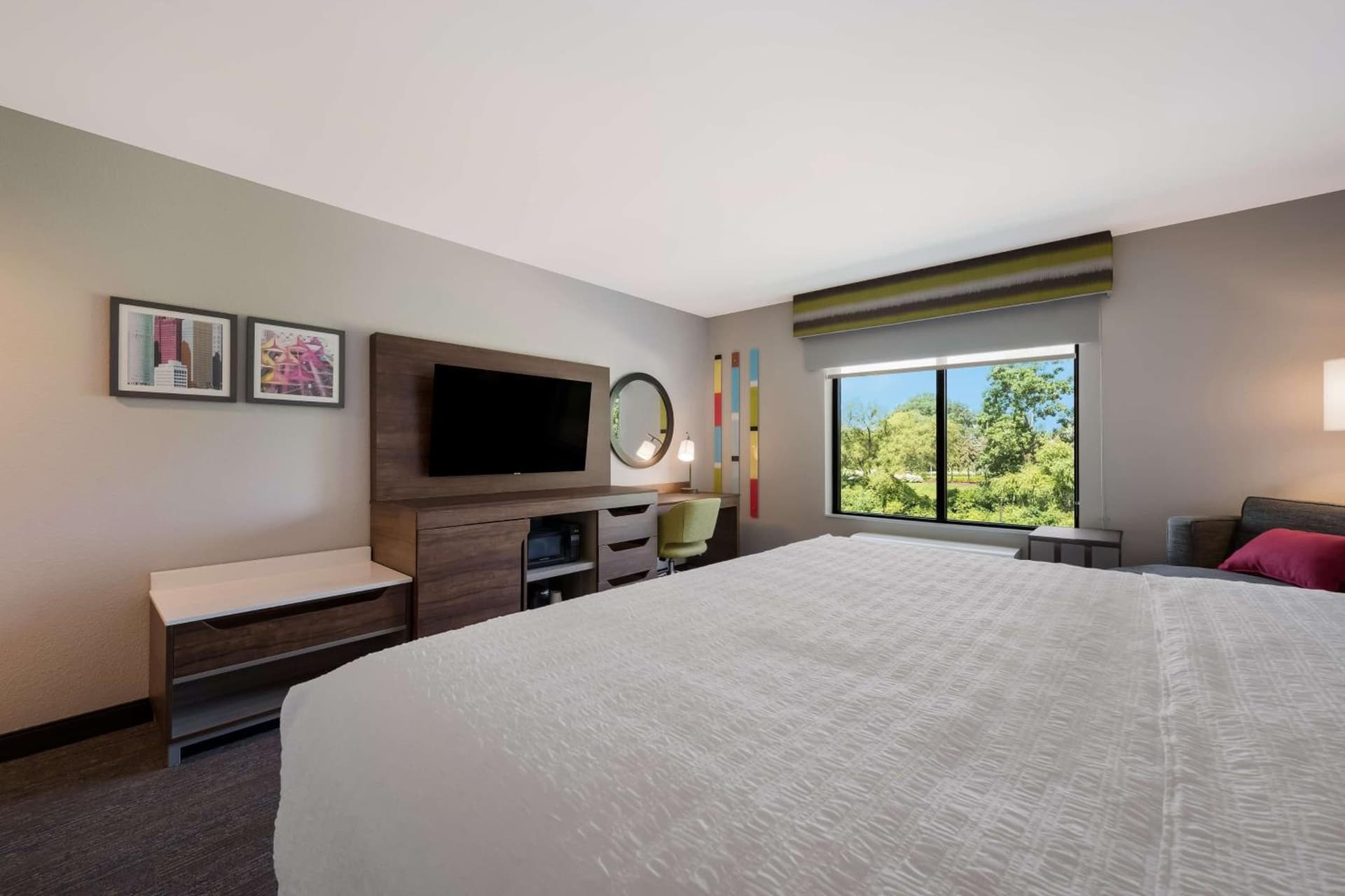 Hampton Inn by Hilton Detroit Southfield gallery photo in Southfield, MI — image 31