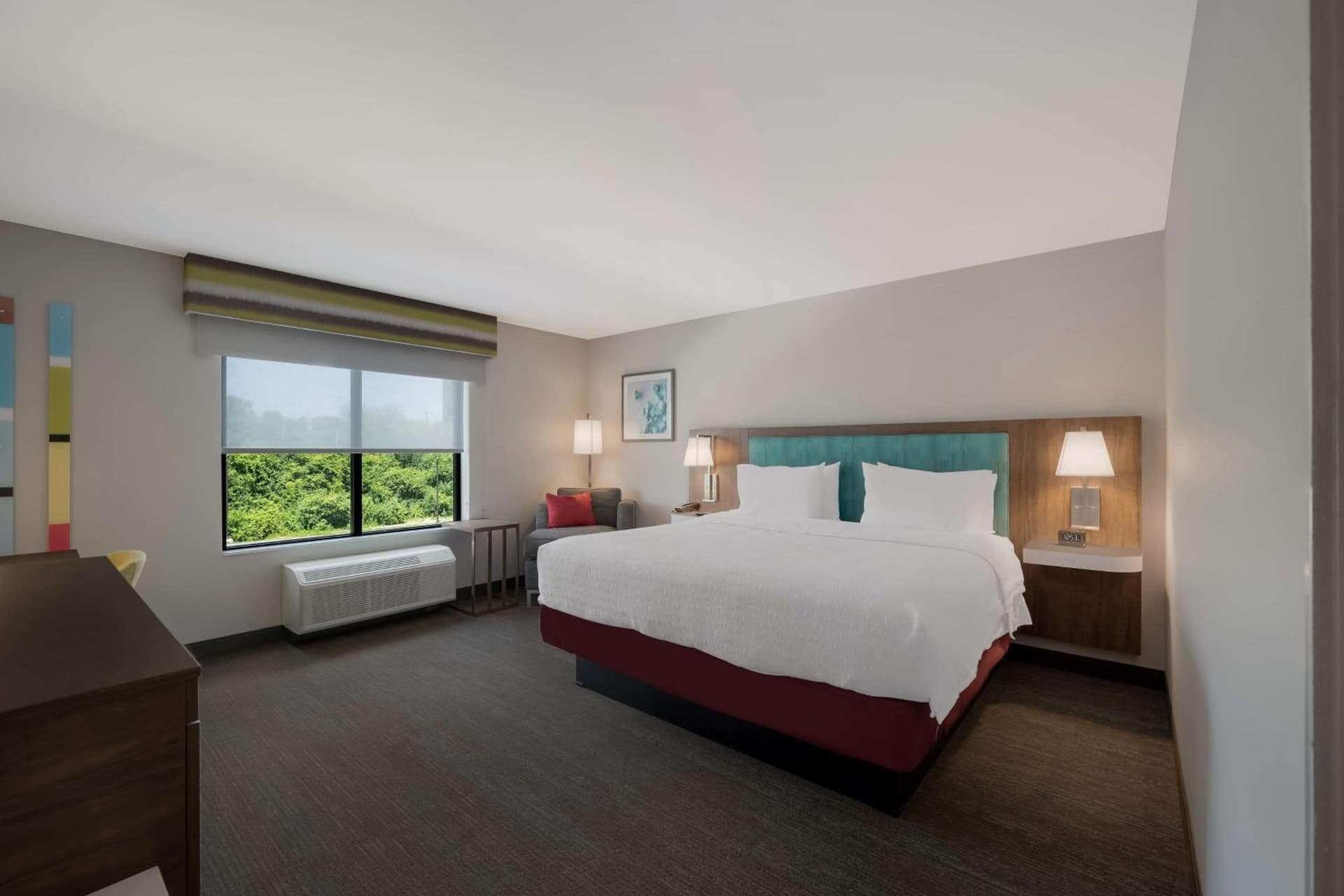 Hampton Inn by Hilton Detroit Southfield interior in Southfield, MI — gallery photo 2