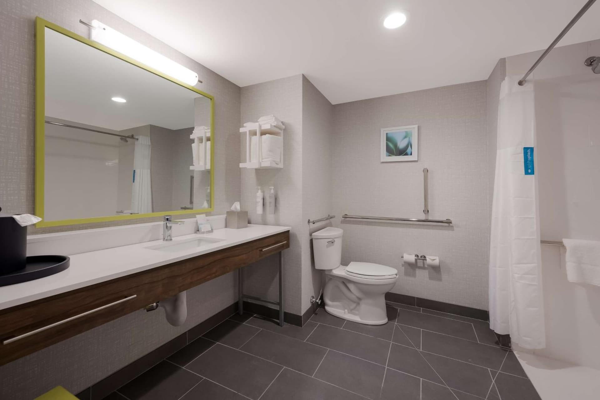 Hampton Inn by Hilton Detroit Southfield gallery photo in Southfield, MI — image 16
