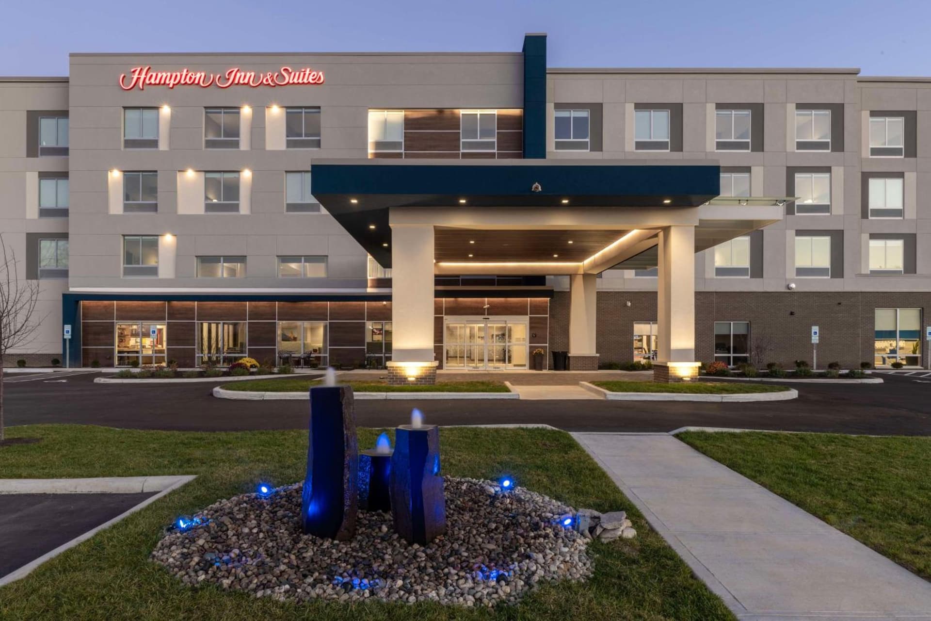 Hampton Inn & Suites Cincinnati West, Oh gallery photo in Dent, OH — image 12