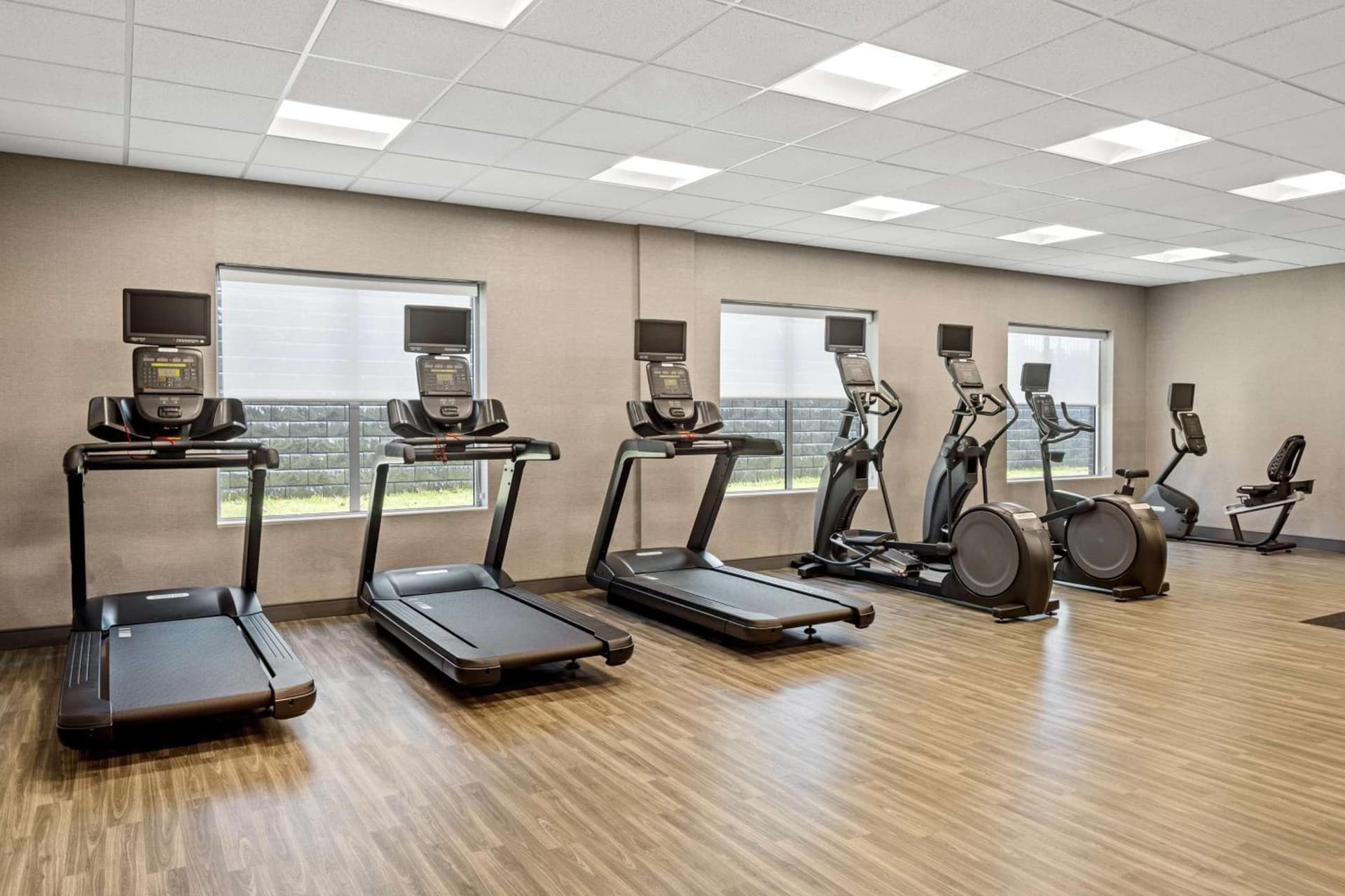 Hampton Inn & Suites Cincinnati West, Oh gallery photo in Dent, OH — image 31