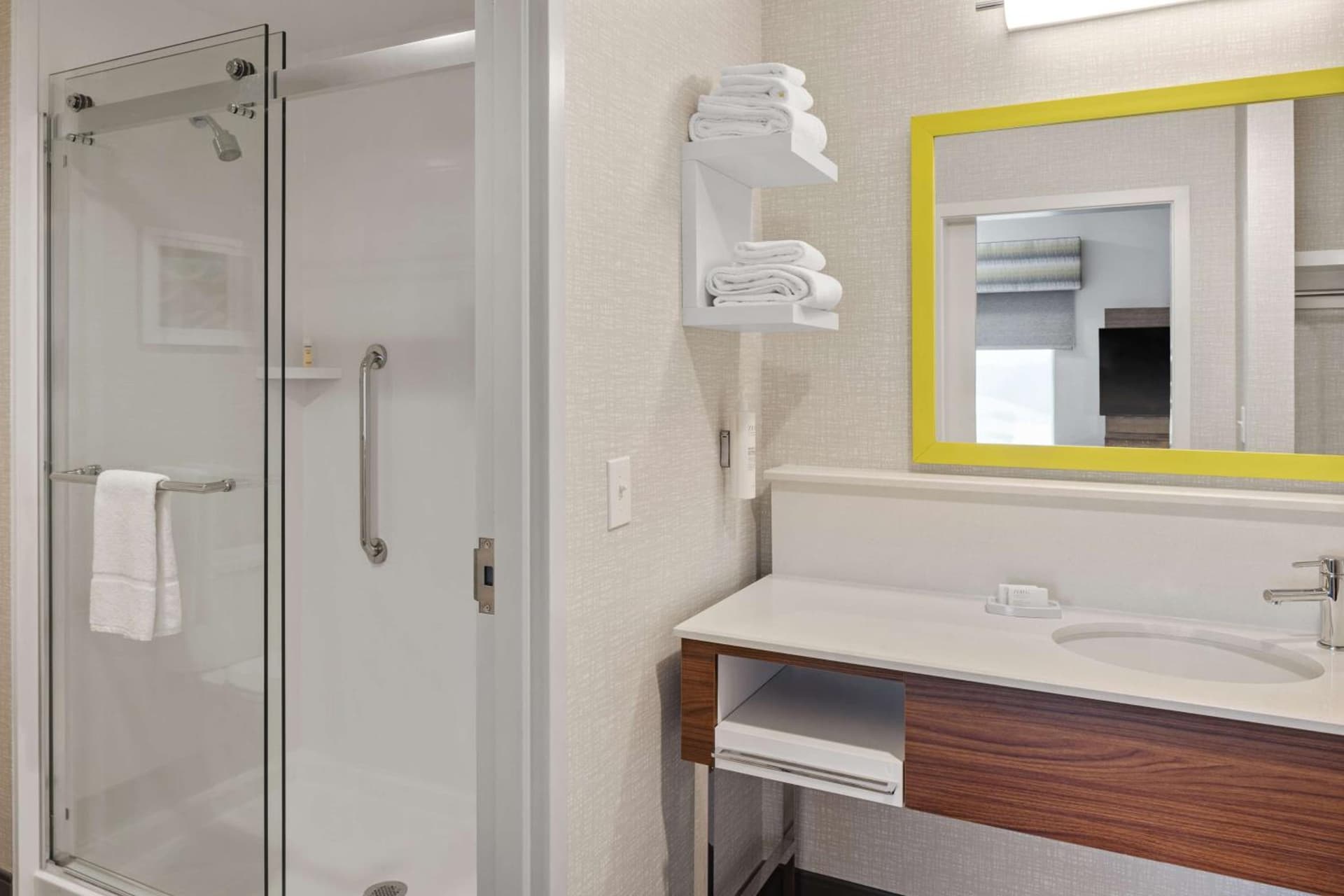 Hampton Inn & Suites Cincinnati West, Oh gallery photo in Dent, OH — image 36