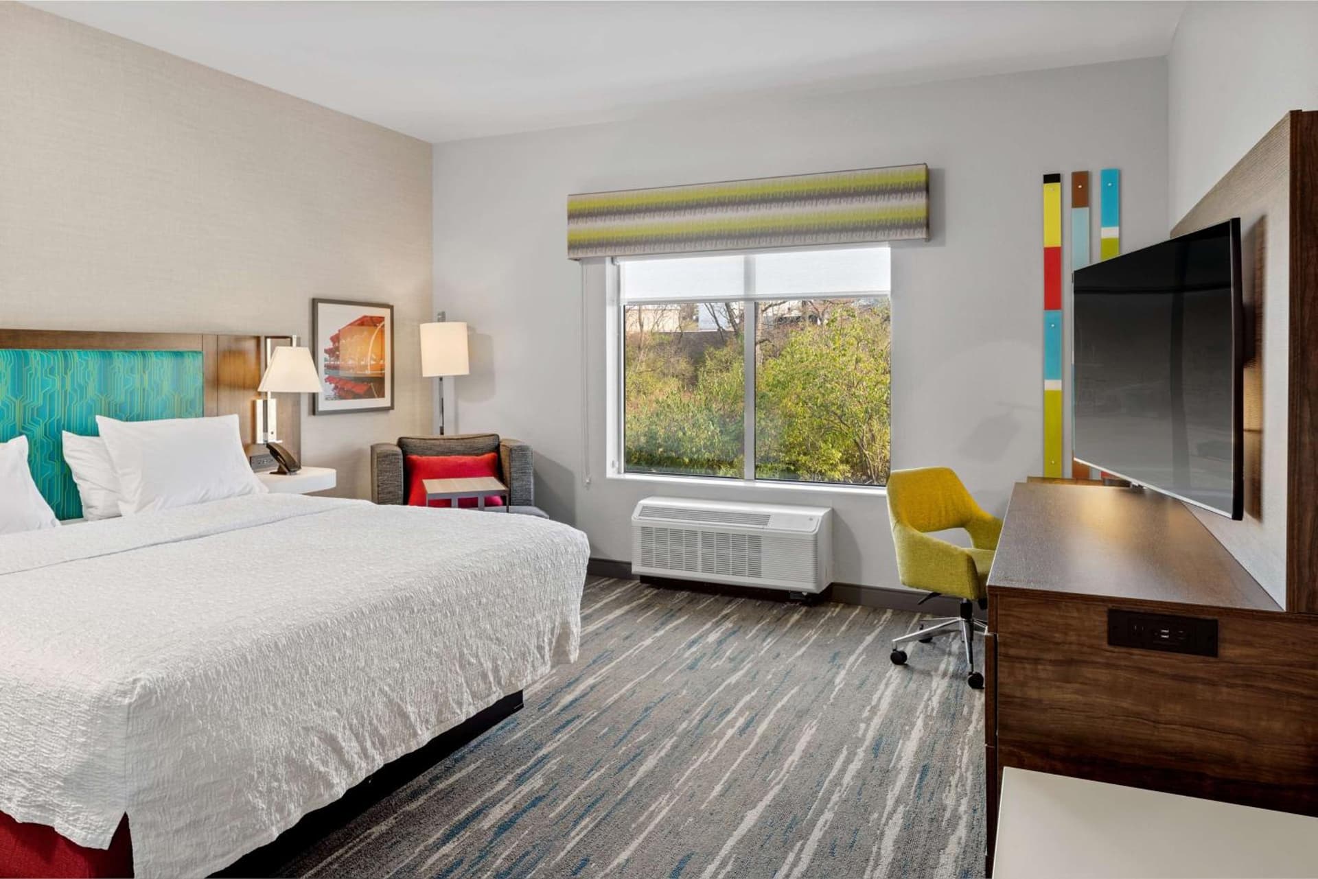 Hampton Inn & Suites Cincinnati West, Oh property views in Dent, OH — gallery photo 3