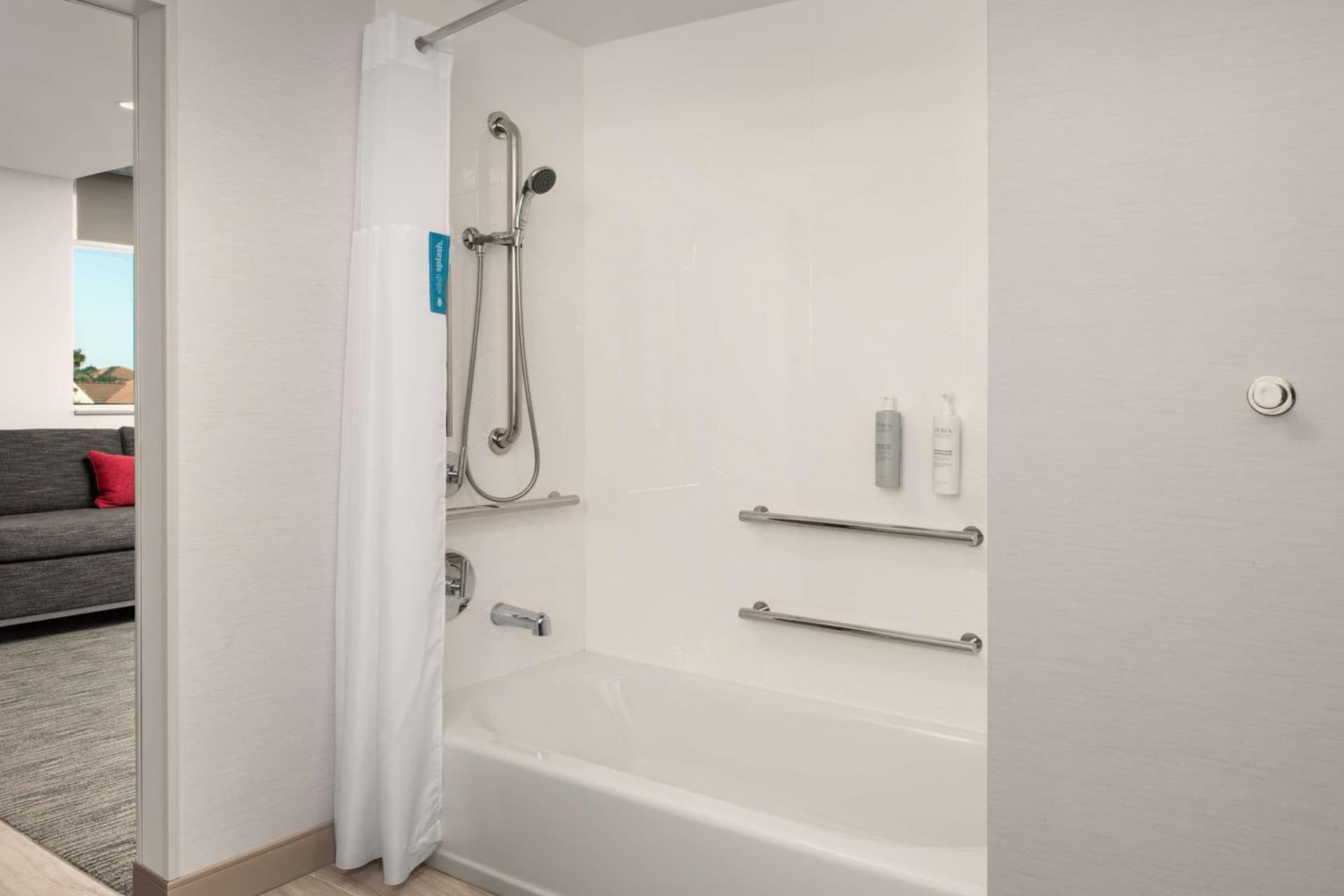 Hampton Inn Delray Beach gallery photo in Delray Beach, FL — image 31