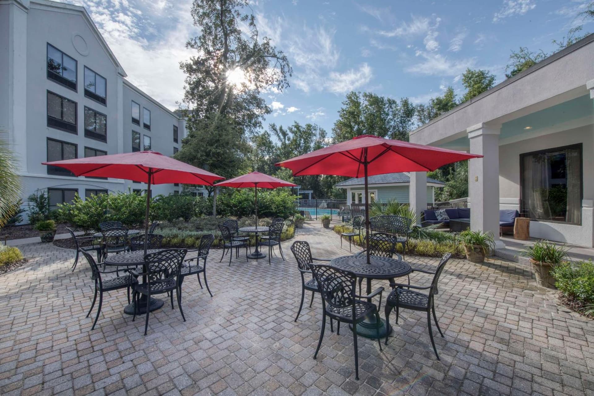Hampton Inn & Suites Wilmington/Wrightsville Beach interior in Wilmington, NC — gallery photo 2