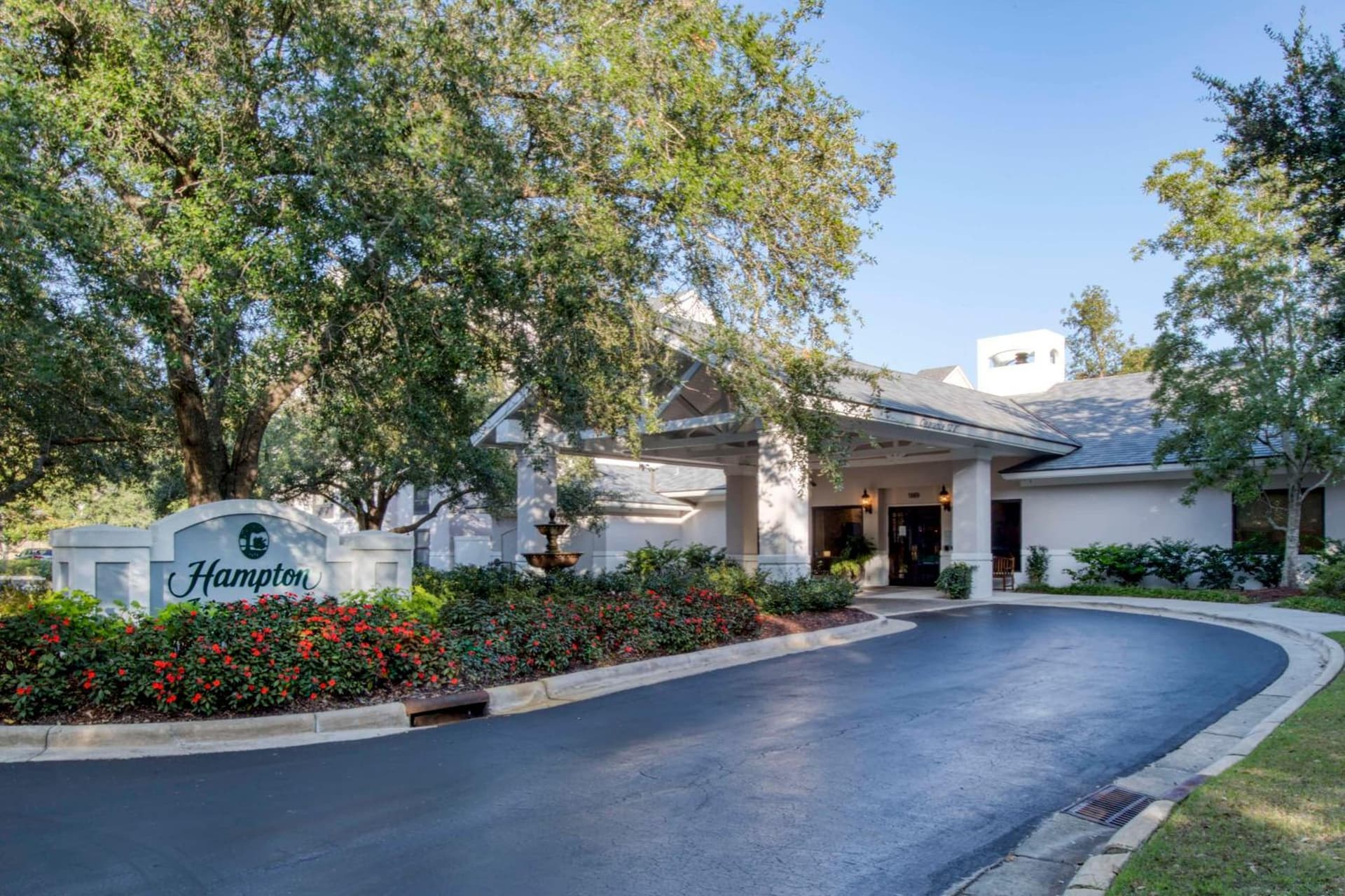 Hampton Inn & Suites Wilmington/Wrightsville Beach gallery photo in Wilmington, NC — image 58