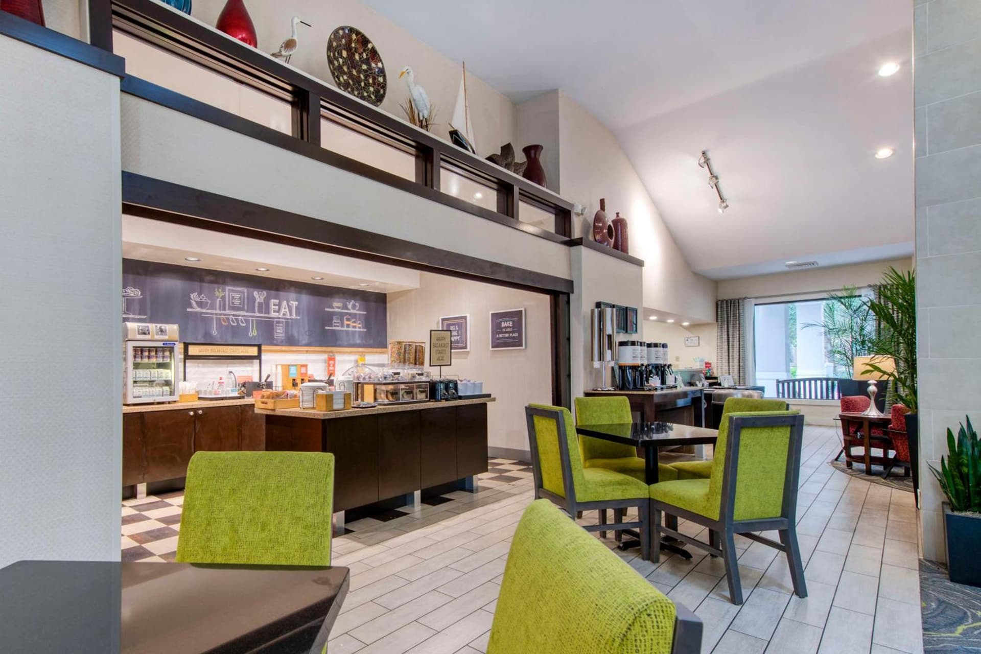 Hampton Inn & Suites Wilmington/Wrightsville Beach gallery photo in Wilmington, NC — image 77