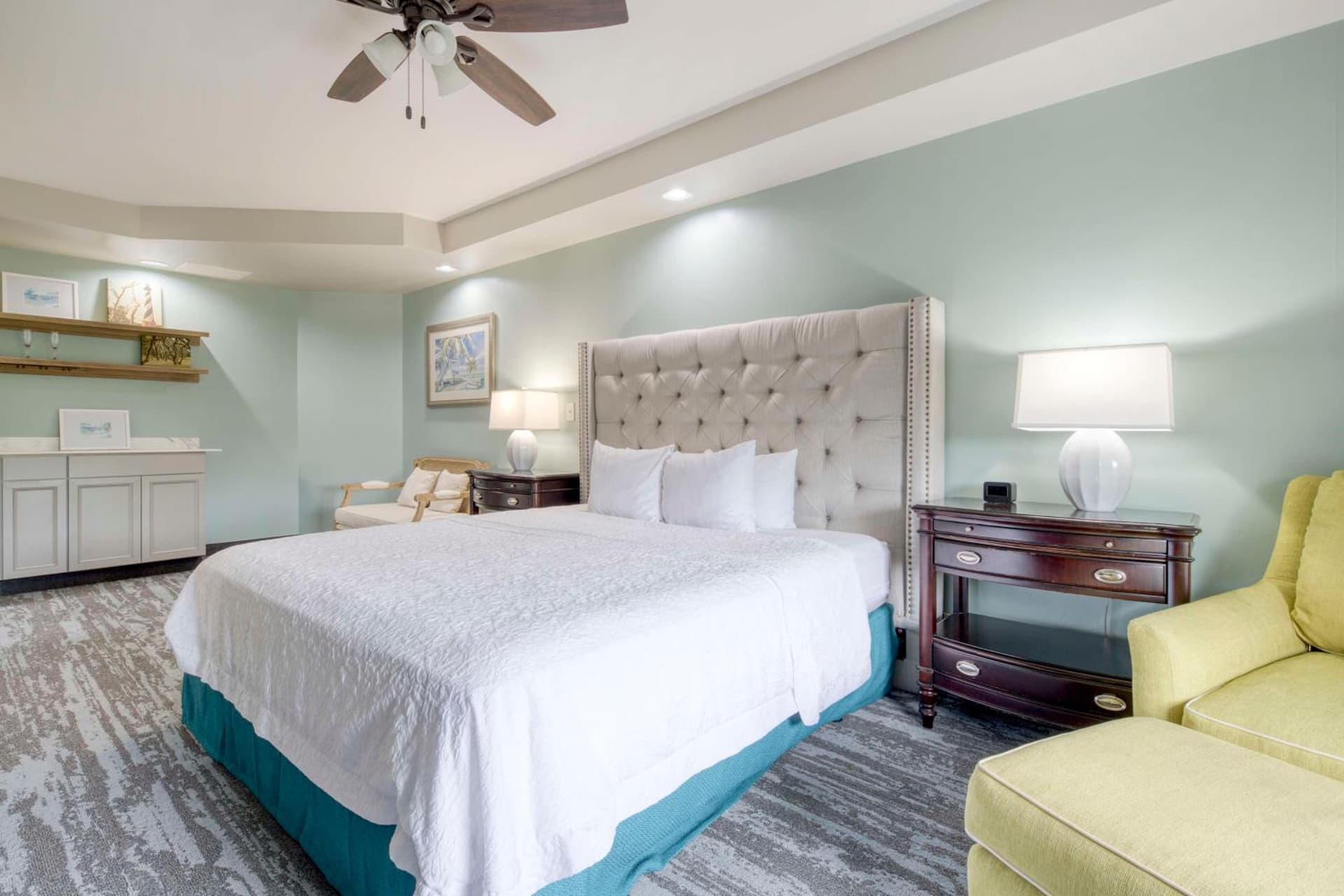 Hampton Inn & Suites Wilmington/Wrightsville Beach gallery photo in Wilmington, NC — image 9