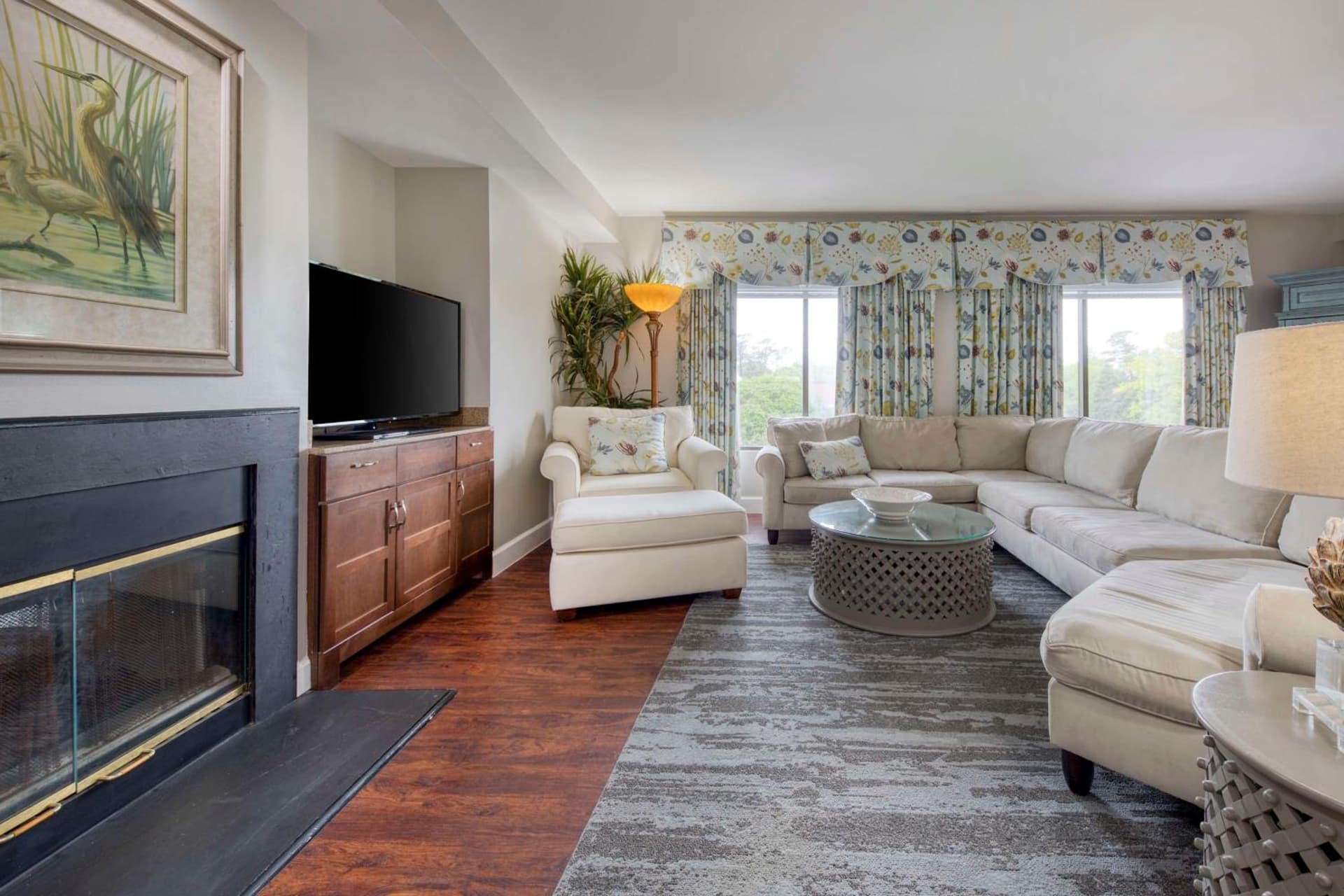 Hampton Inn & Suites Wilmington/Wrightsville Beach gallery photo in Wilmington, NC — image 91