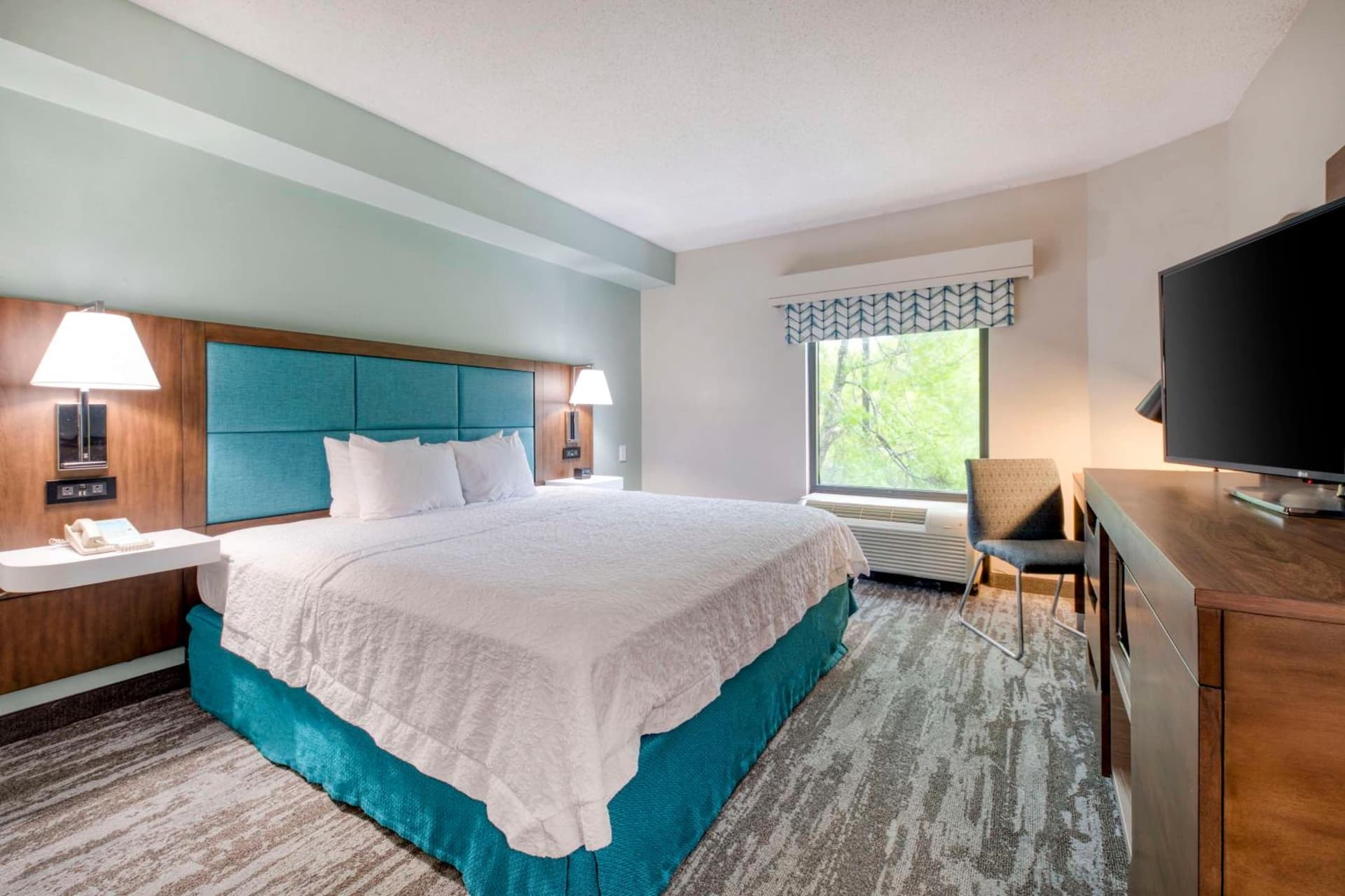 Hampton Inn & Suites Wilmington/Wrightsville Beach gallery photo in Wilmington, NC — image 76