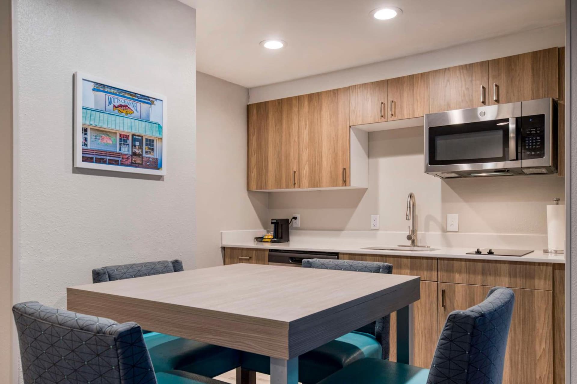 Hampton Inn & Suites Wilmington/Wrightsville Beach gallery photo in Wilmington, NC — image 28